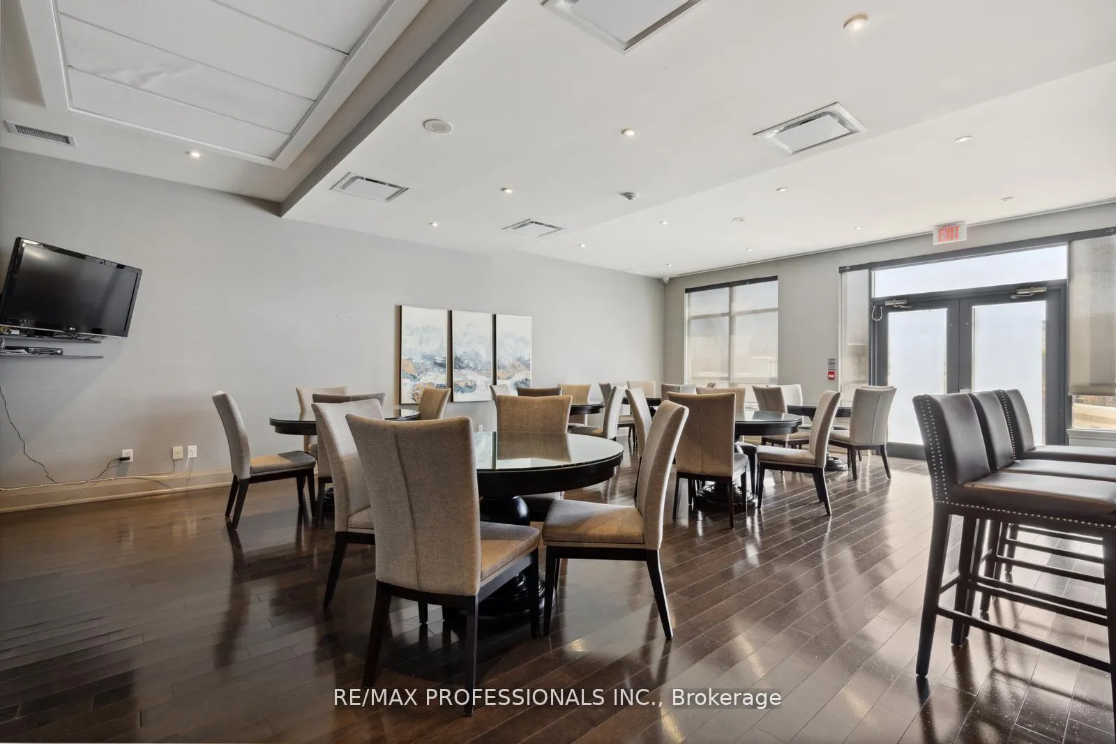 Photo 20 of Unit 903, 1135 Royal York Road, Etobicoke, Edenbridge-Humber Valley — HOMEH