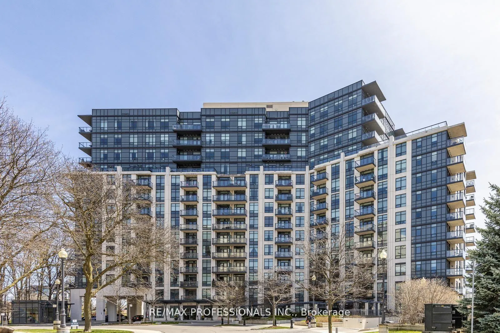 Photo 23 of Unit 903, 1135 Royal York Road, Etobicoke, Edenbridge-Humber Valley — HOMEH