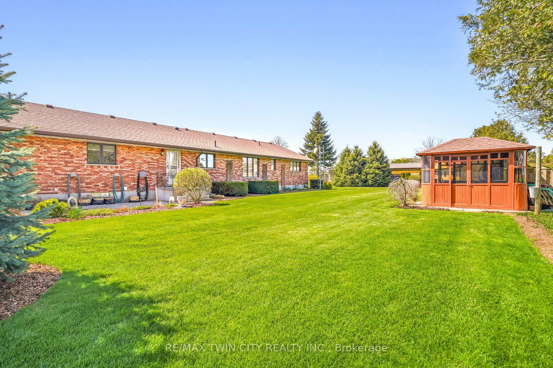 Photo 43 of 14 Kimberly Road, Brant, Brantford Twp — HOMEH