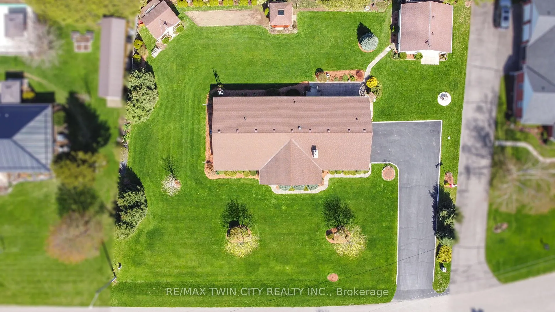 Photo 50 of 14 Kimberly Road, Brant, Brantford Twp — HOMEH