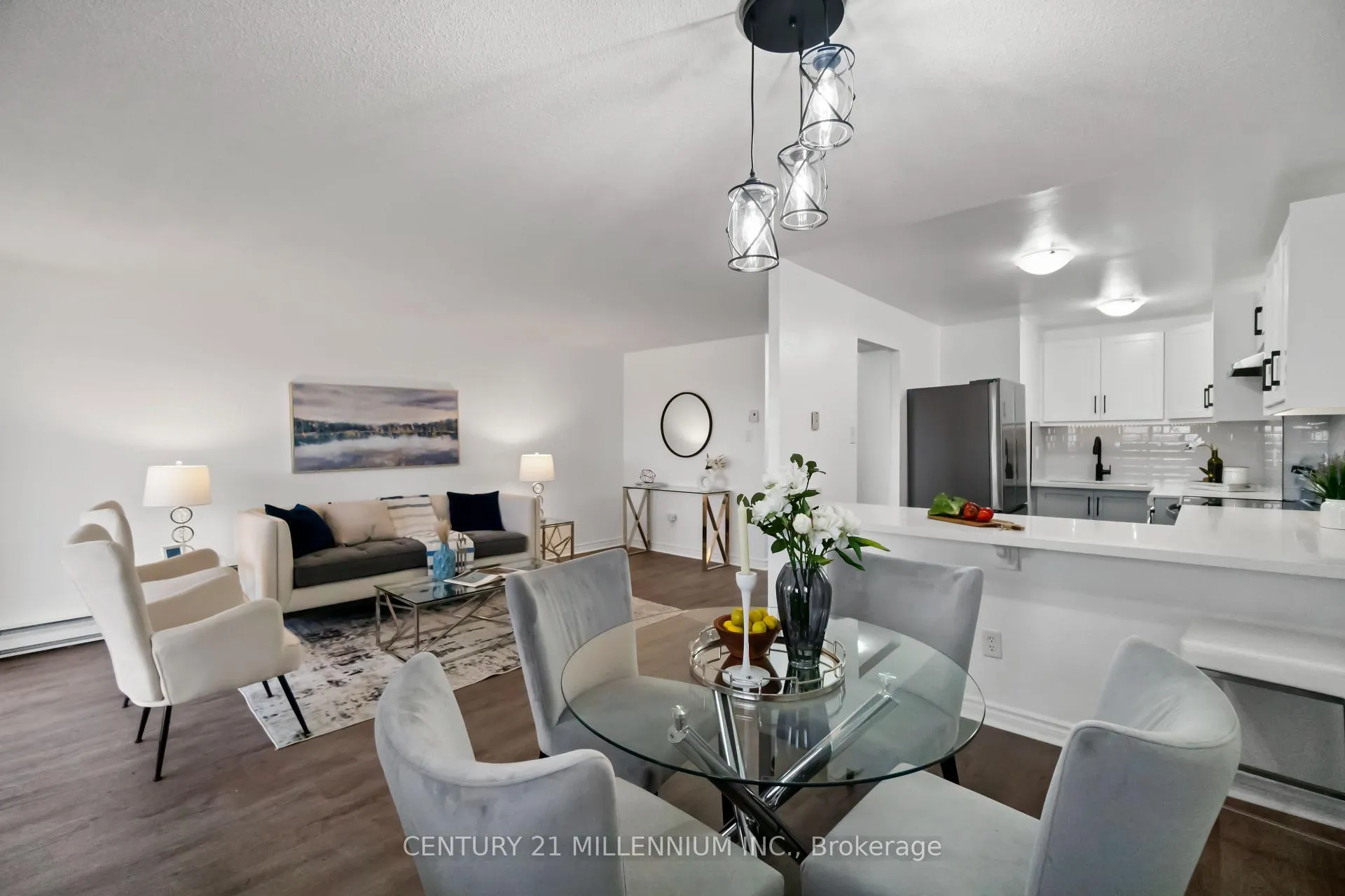 Front of Unit 308, 3055 Tomken Road