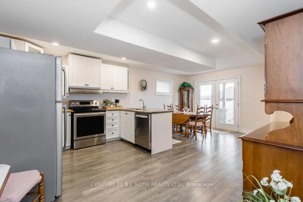 Photo 4 of 3105 Monarch Drive, Orillia — HOMEH