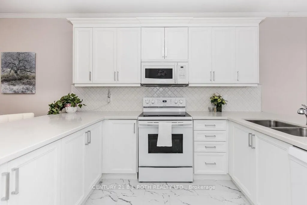 Photo 13 of 3105 Monarch Drive, Orillia — HOMEH