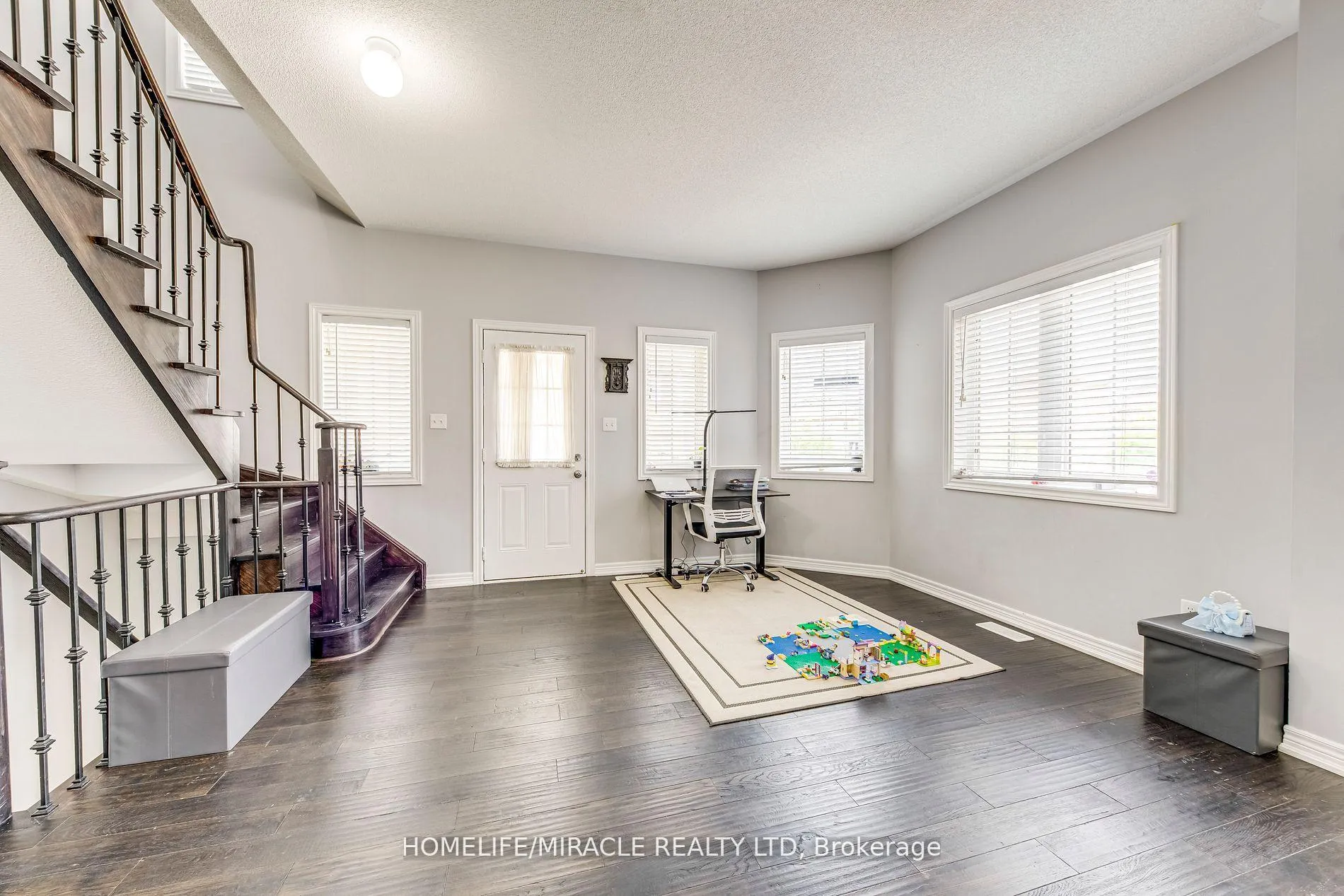 Photo 5 of 10 Gatlin Street, Brampton, Bram West — HOMEH