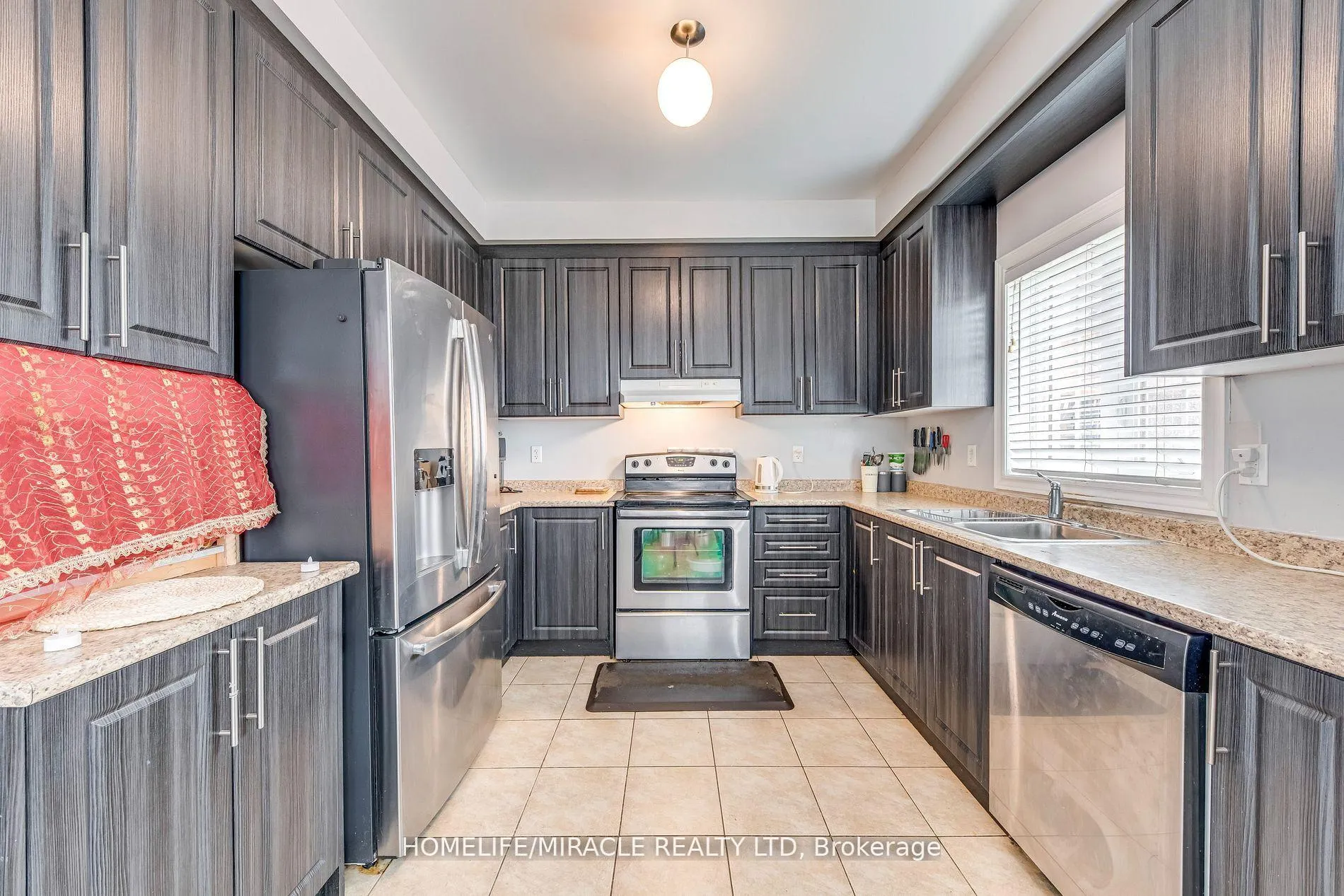 Photo 6 of 10 Gatlin Street, Brampton, Bram West — HOMEH