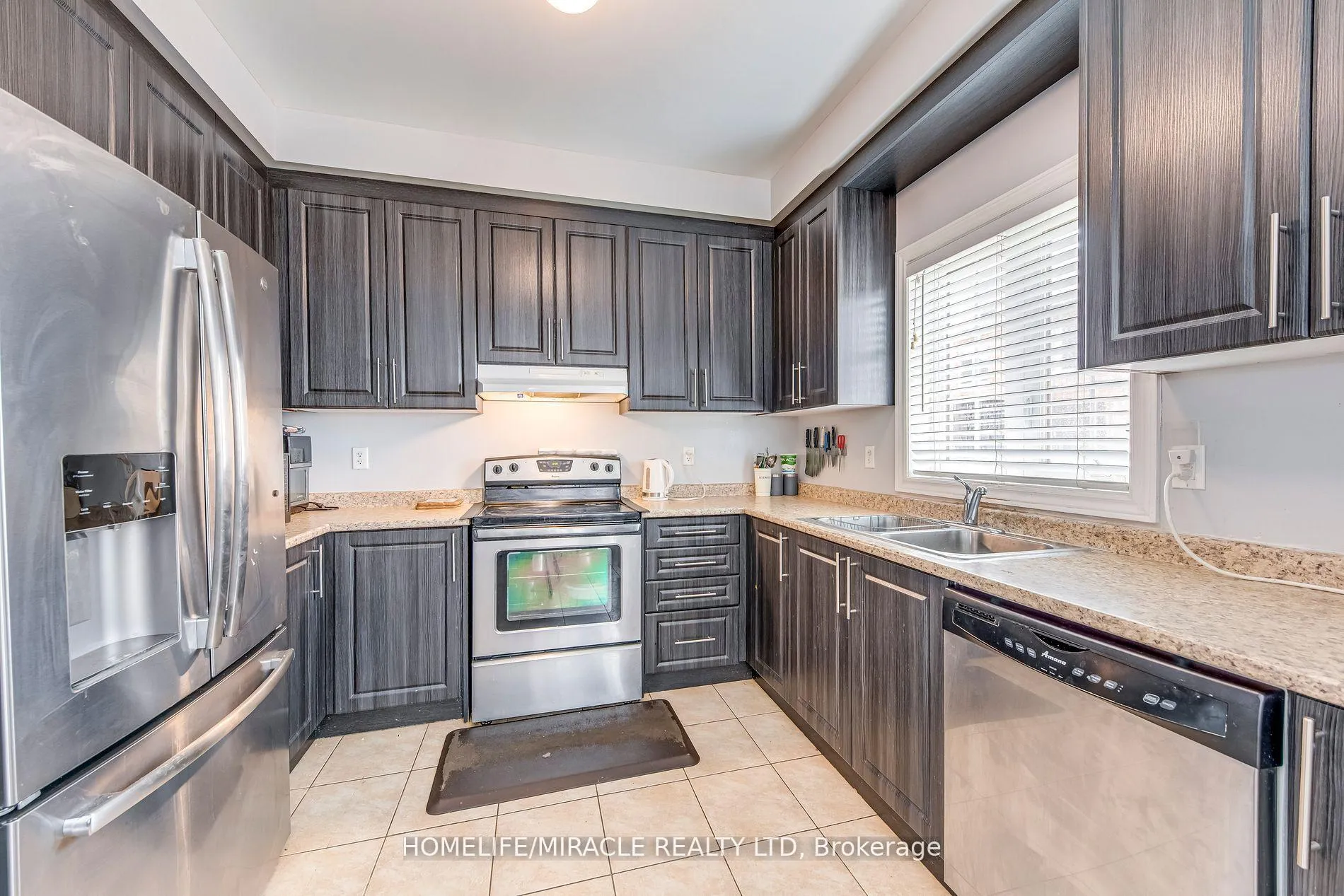 Photo 7 of 10 Gatlin Street, Brampton, Bram West — HOMEH
