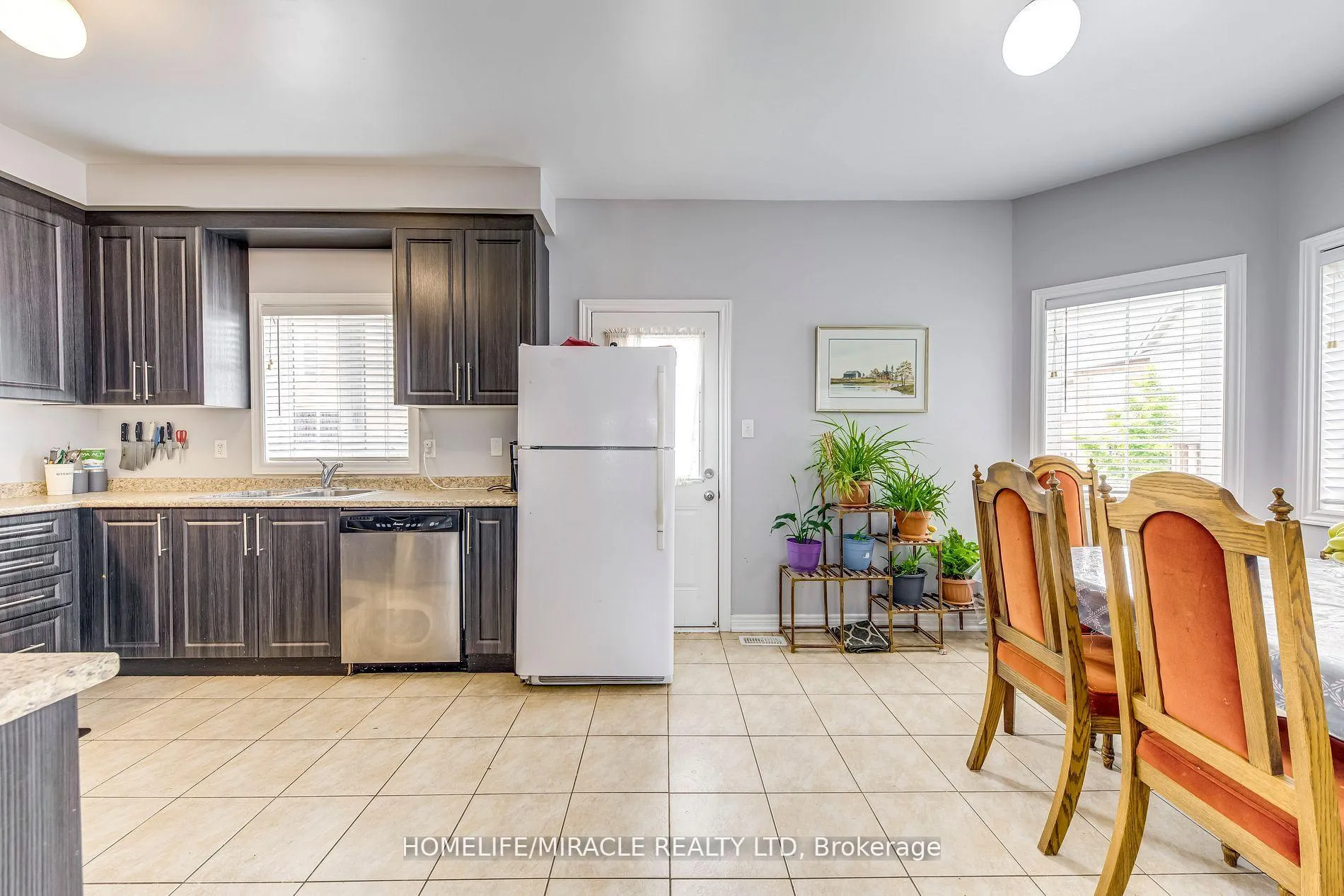 Photo 9 of 10 Gatlin Street, Brampton, Bram West — HOMEH