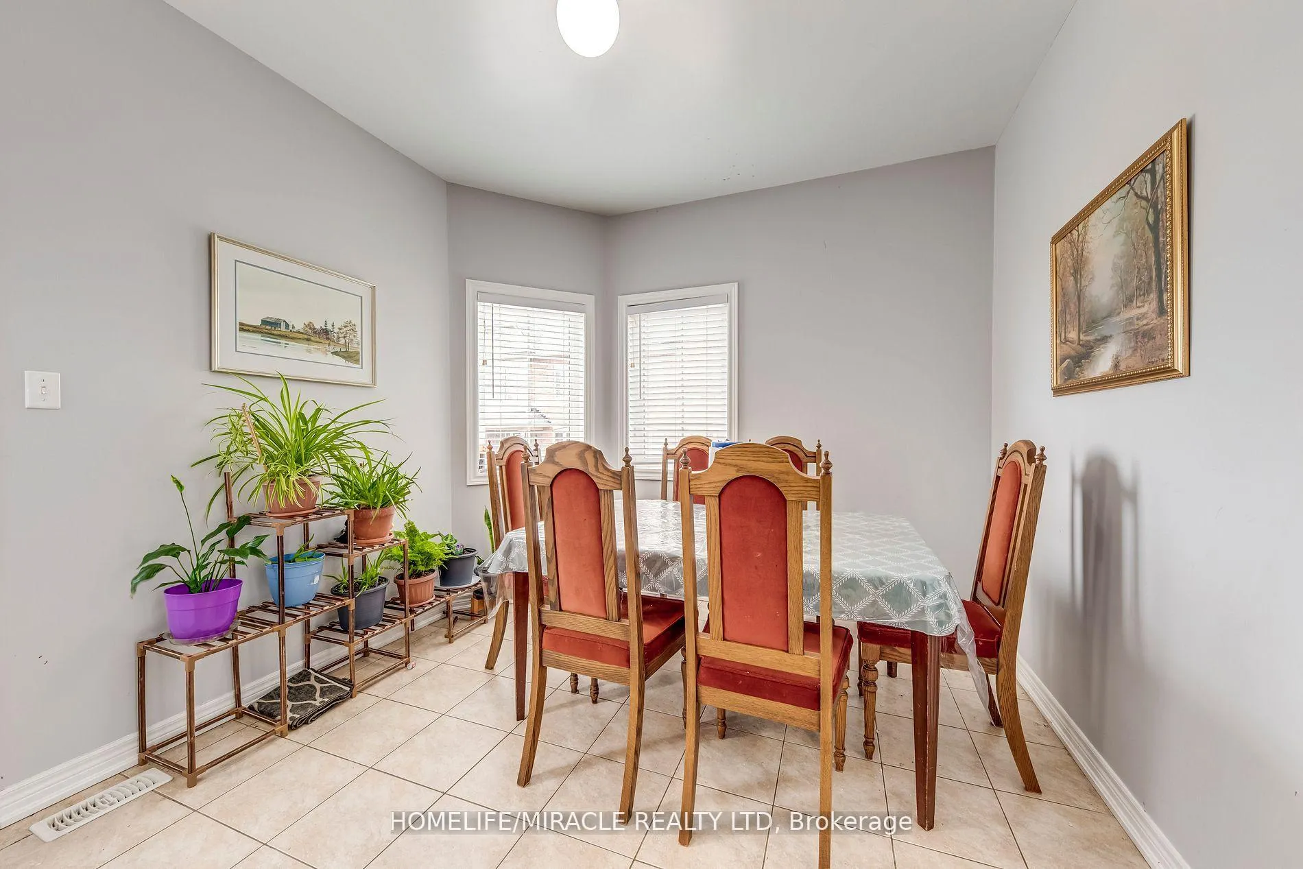 Photo 11 of 10 Gatlin Street, Brampton, Bram West — HOMEH