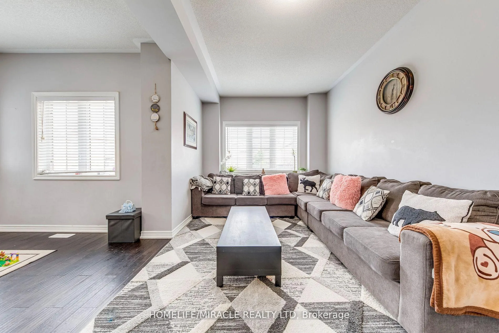 Photo 14 of 10 Gatlin Street, Brampton, Bram West — HOMEH