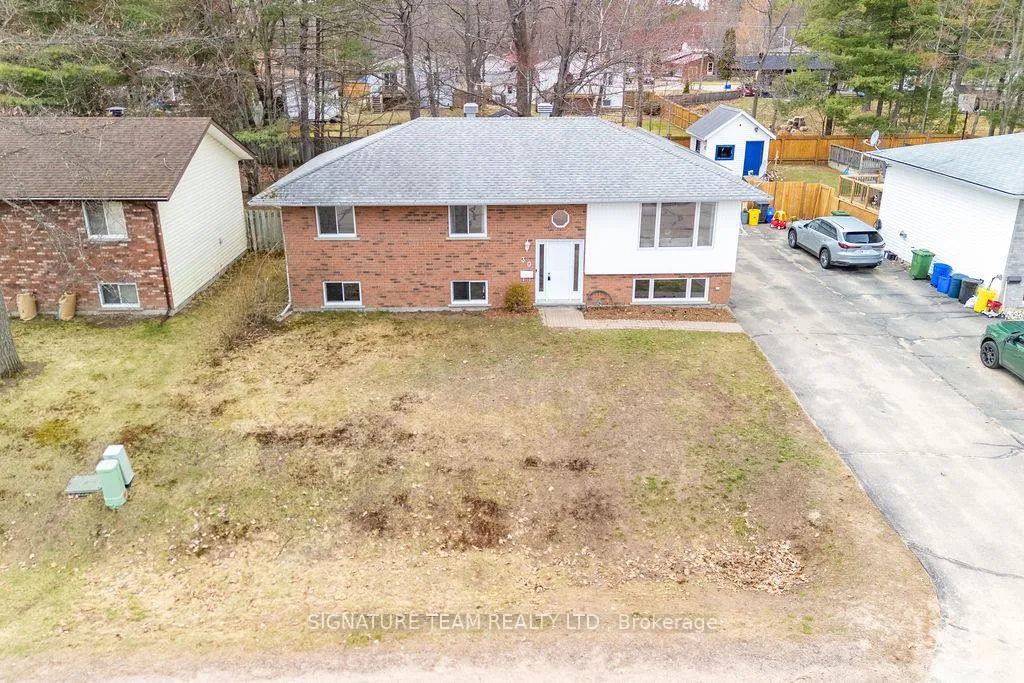 Photo 8 of 30 Earl Street, Petawawa — HOMEH