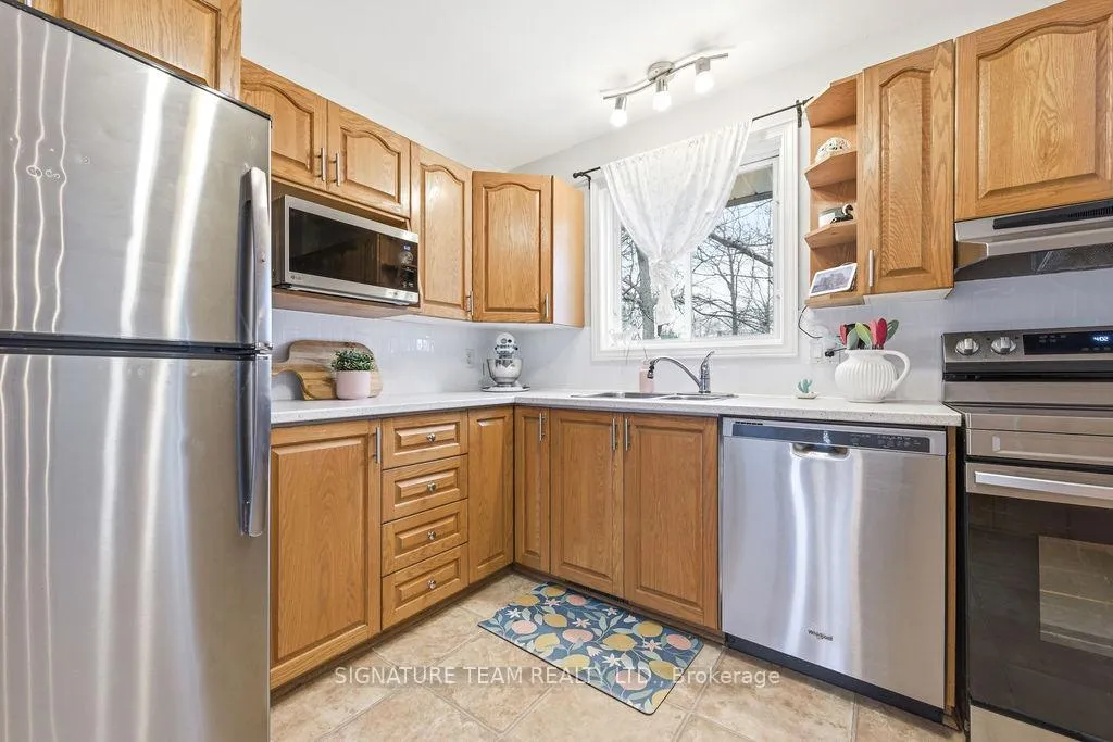 Photo 15 of 30 Earl Street, Petawawa — HOMEH