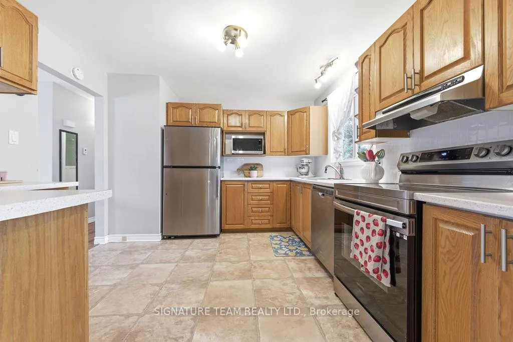 Photo 19 of 30 Earl Street, Petawawa — HOMEH