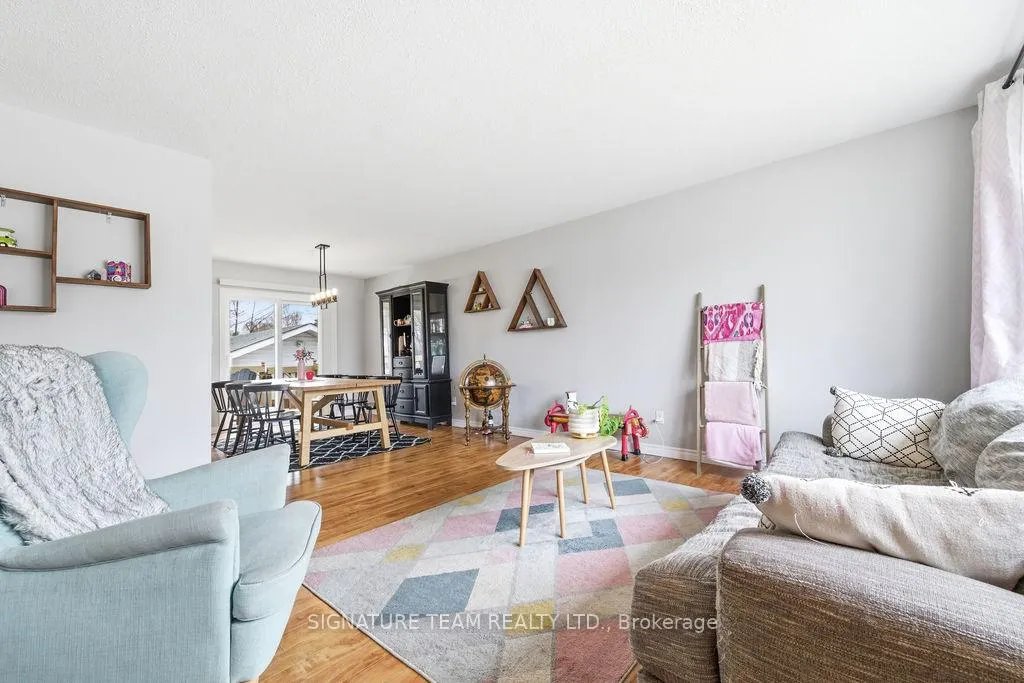 Photo 22 of 30 Earl Street, Petawawa — HOMEH