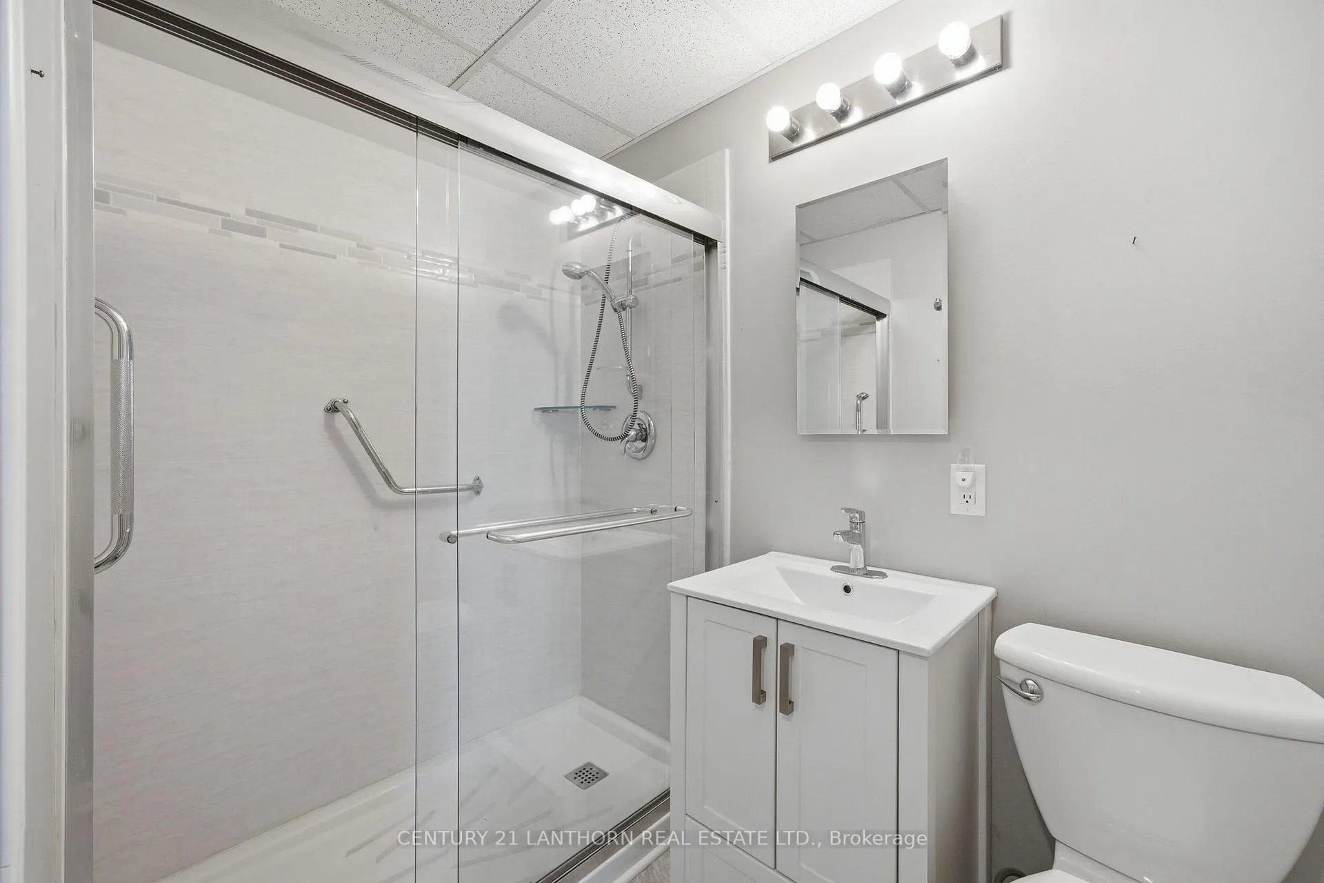 Photo 3 of 58 Folger Street, Kingston, Rideau — HOMEH