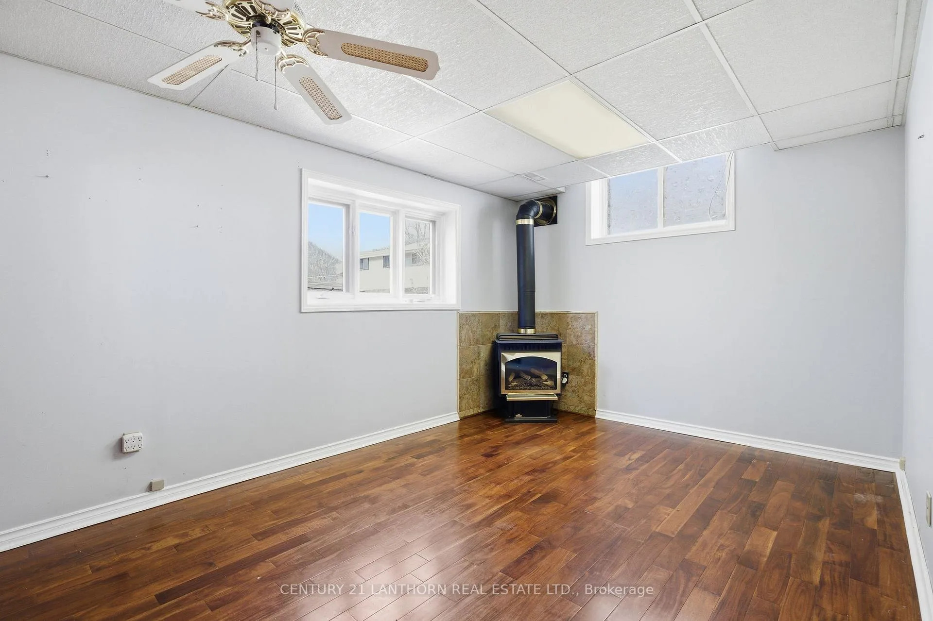 Photo 12 of 58 Folger Street, Kingston, Rideau — HOMEH