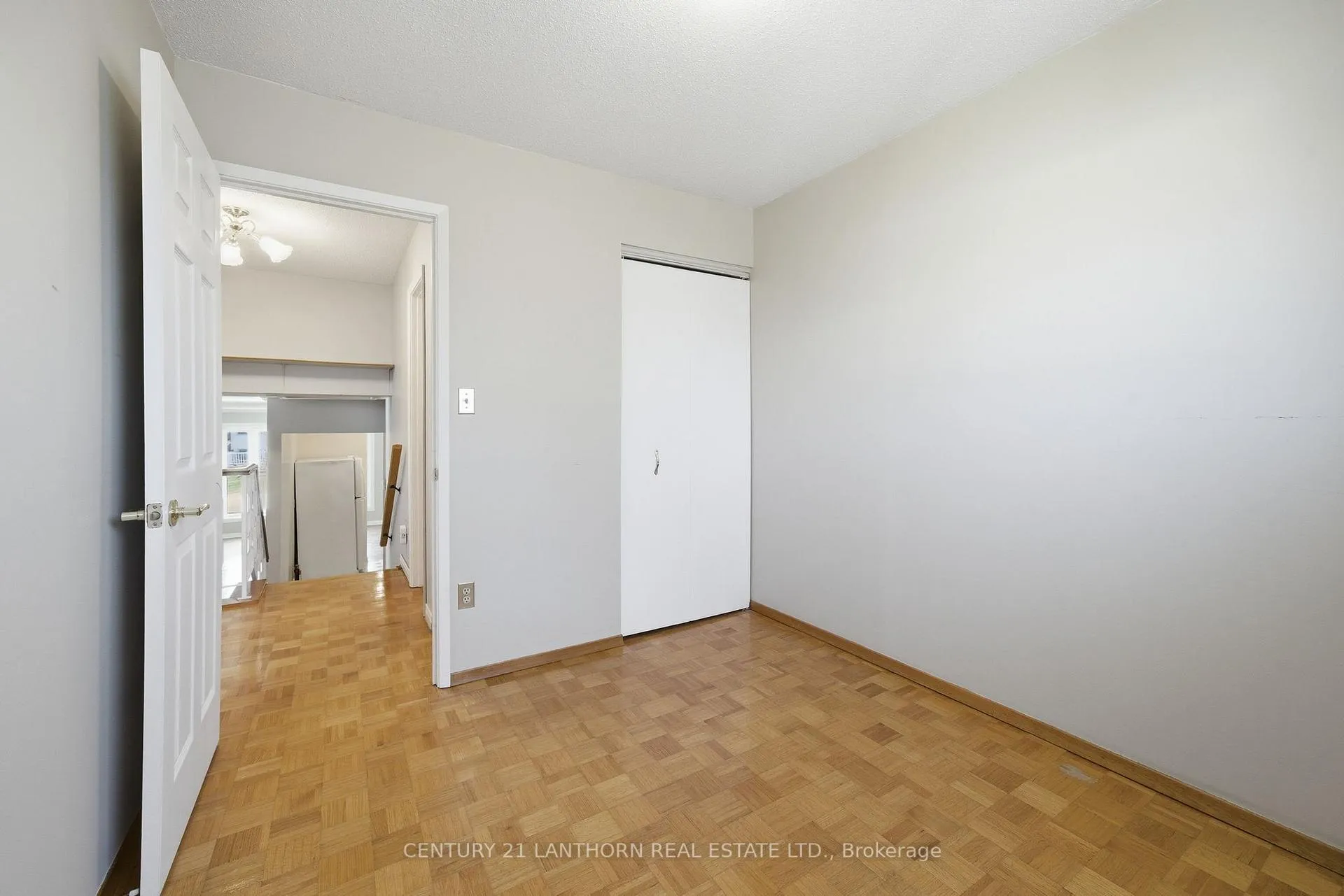 Photo 14 of 58 Folger Street, Kingston, Rideau — HOMEH