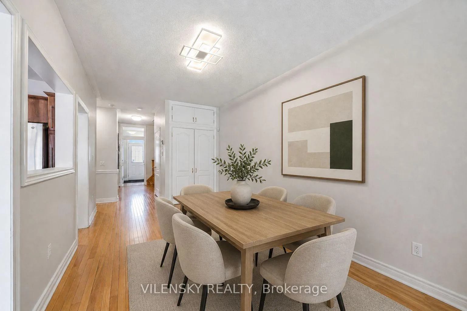 Photo 4 of Unit Upper, 19 Shelbourne Drive, Vaughan, Vellore Village — HOMEH