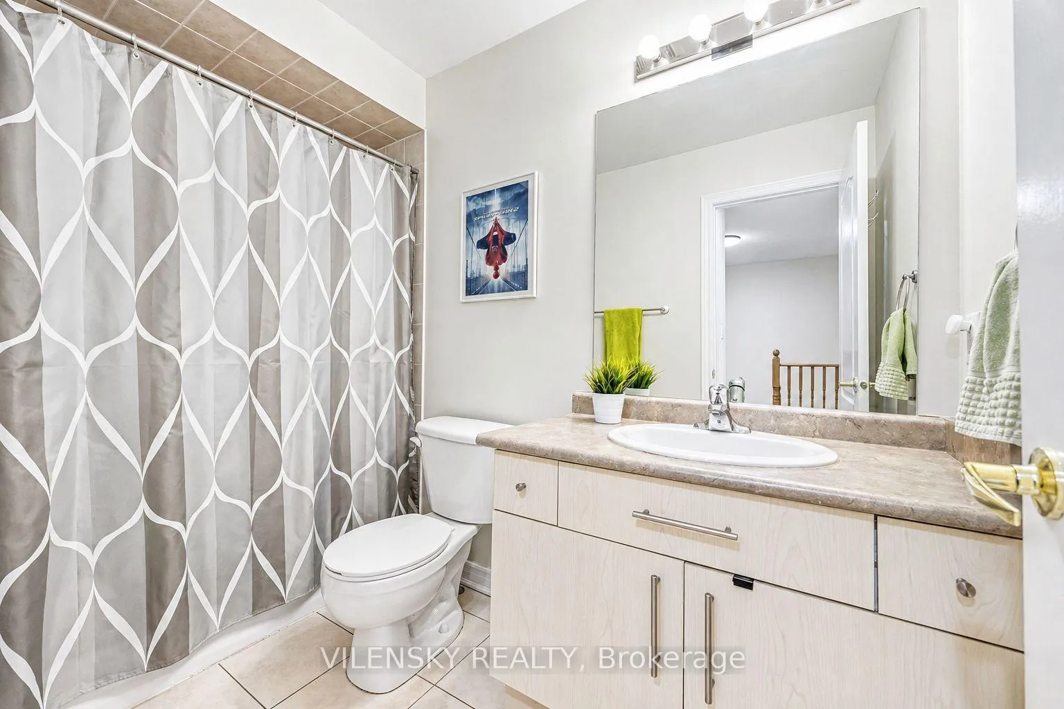 Photo 15 of Unit Upper, 19 Shelbourne Drive, Vaughan, Vellore Village — HOMEH