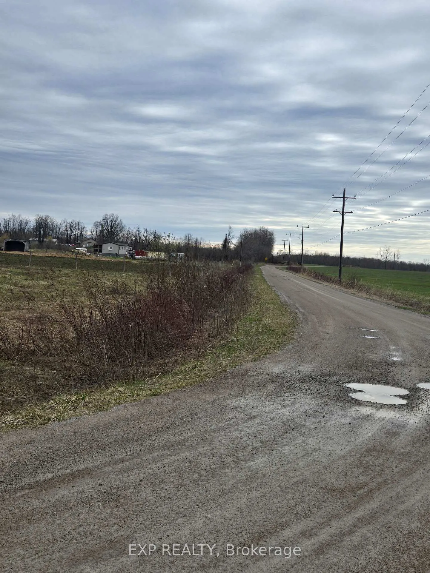 Photo 3 of 5496 Fairvalley Road, Ramara, Ramara, Rural Ramara — HOMEH