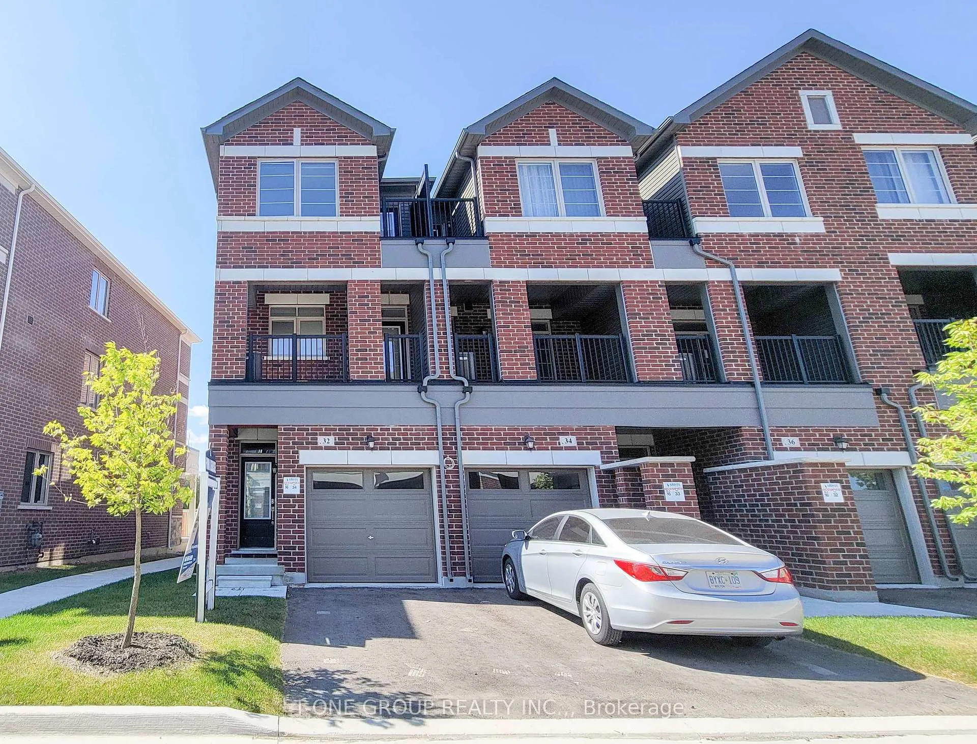 Front of 32 Stoeber Lane
