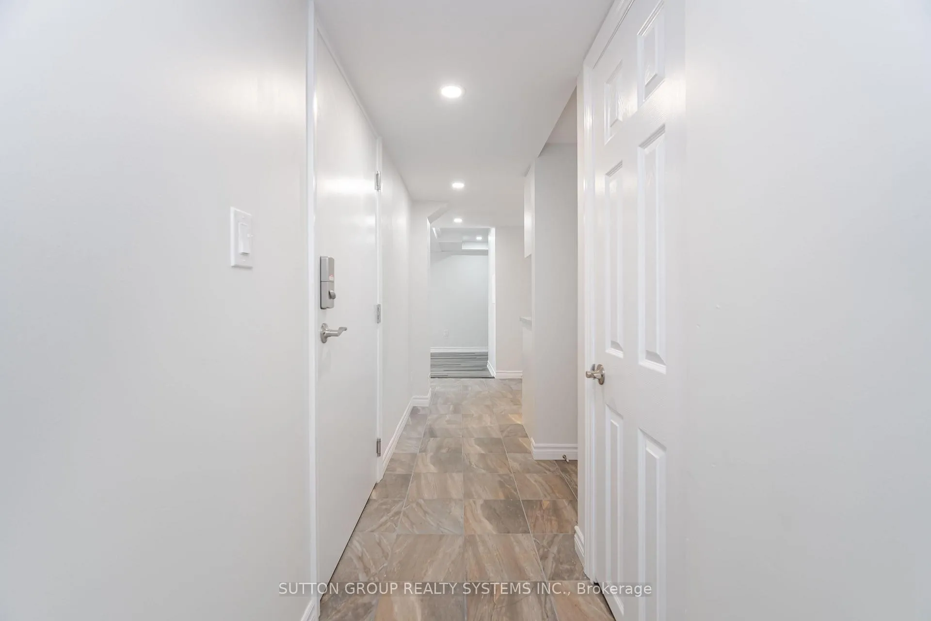Photo 4 of Unit Lower, 28 Cindy Avenue, Cambridge — HOMEH