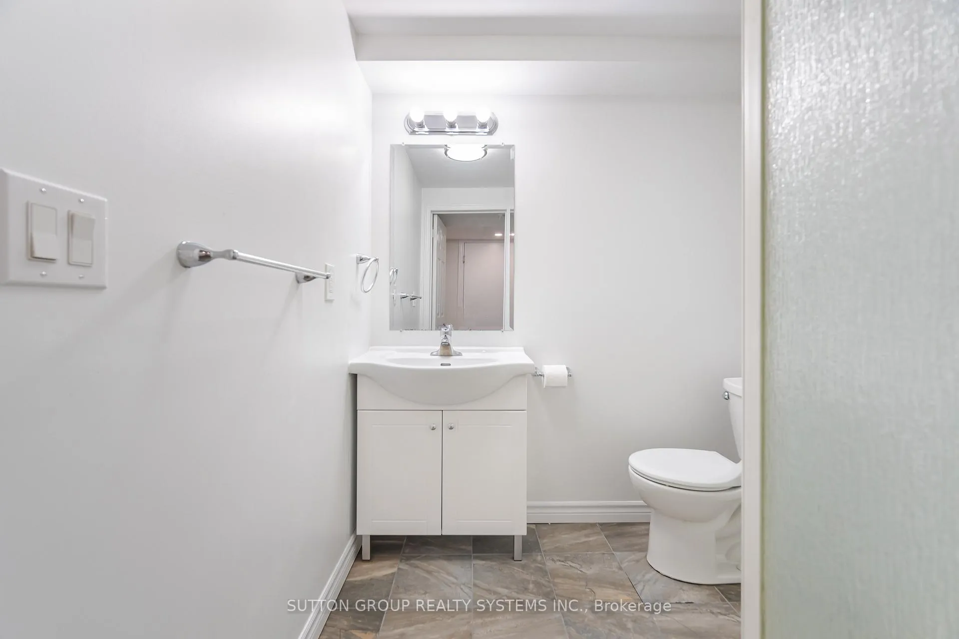 Photo 16 of Unit Lower, 28 Cindy Avenue, Cambridge — HOMEH
