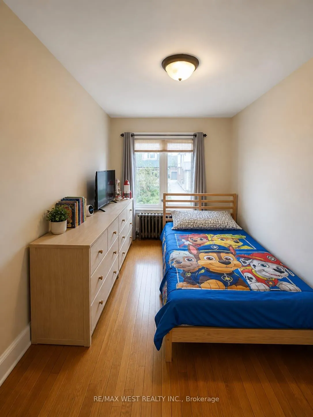 Photo 15 of 112 Silverthorn Avenue, Toronto, Weston-Pellam Park — HOMEH
