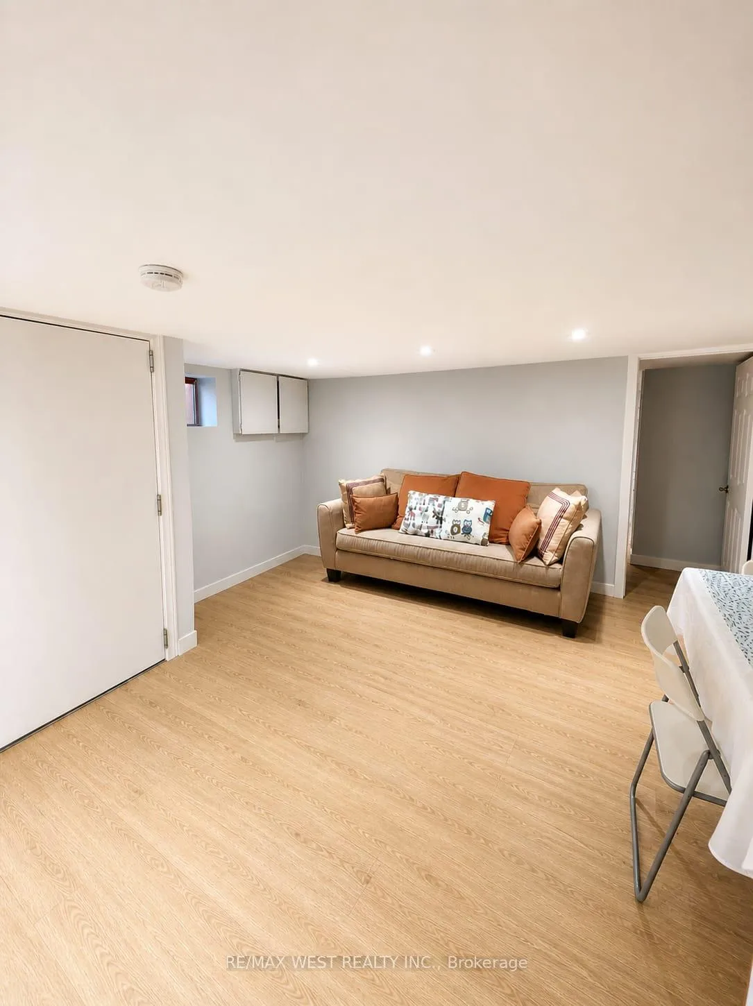 Photo 18 of 112 Silverthorn Avenue, Toronto, Weston-Pellam Park — HOMEH