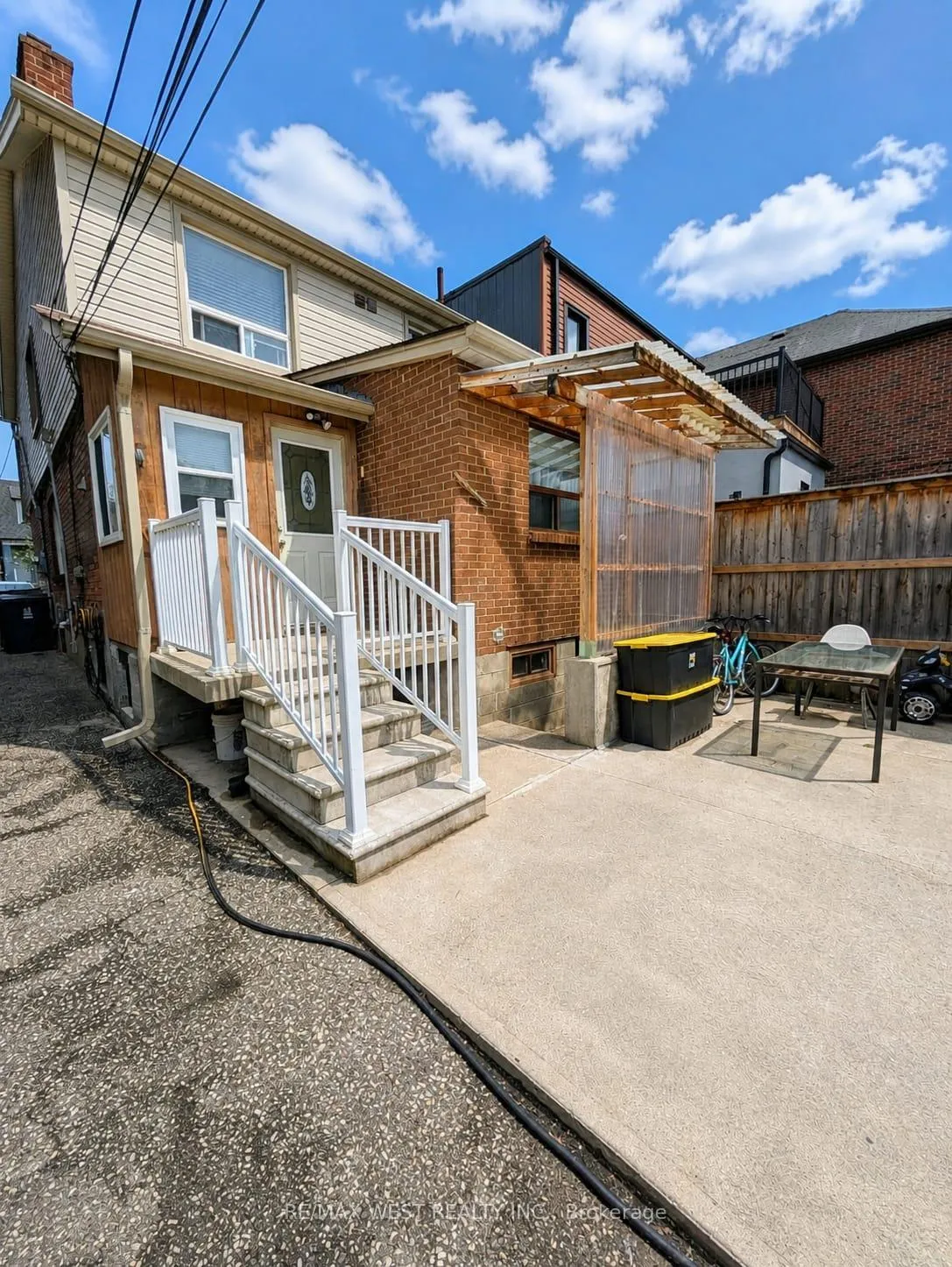 Photo 28 of 112 Silverthorn Avenue, Toronto, Weston-Pellam Park — HOMEH