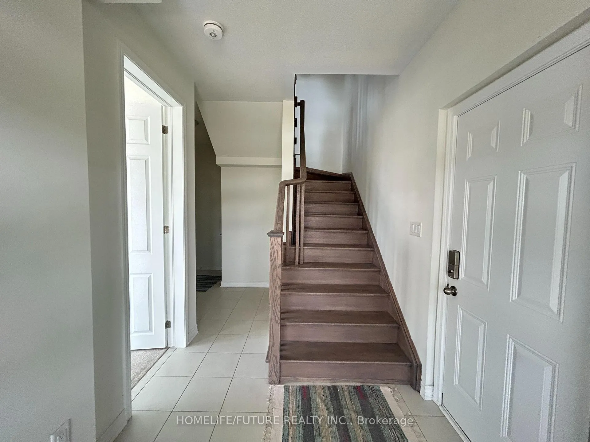 Photo 7 of 3370 Thunderbird Promenade, Pickering, Rural Pickering — HOMEH