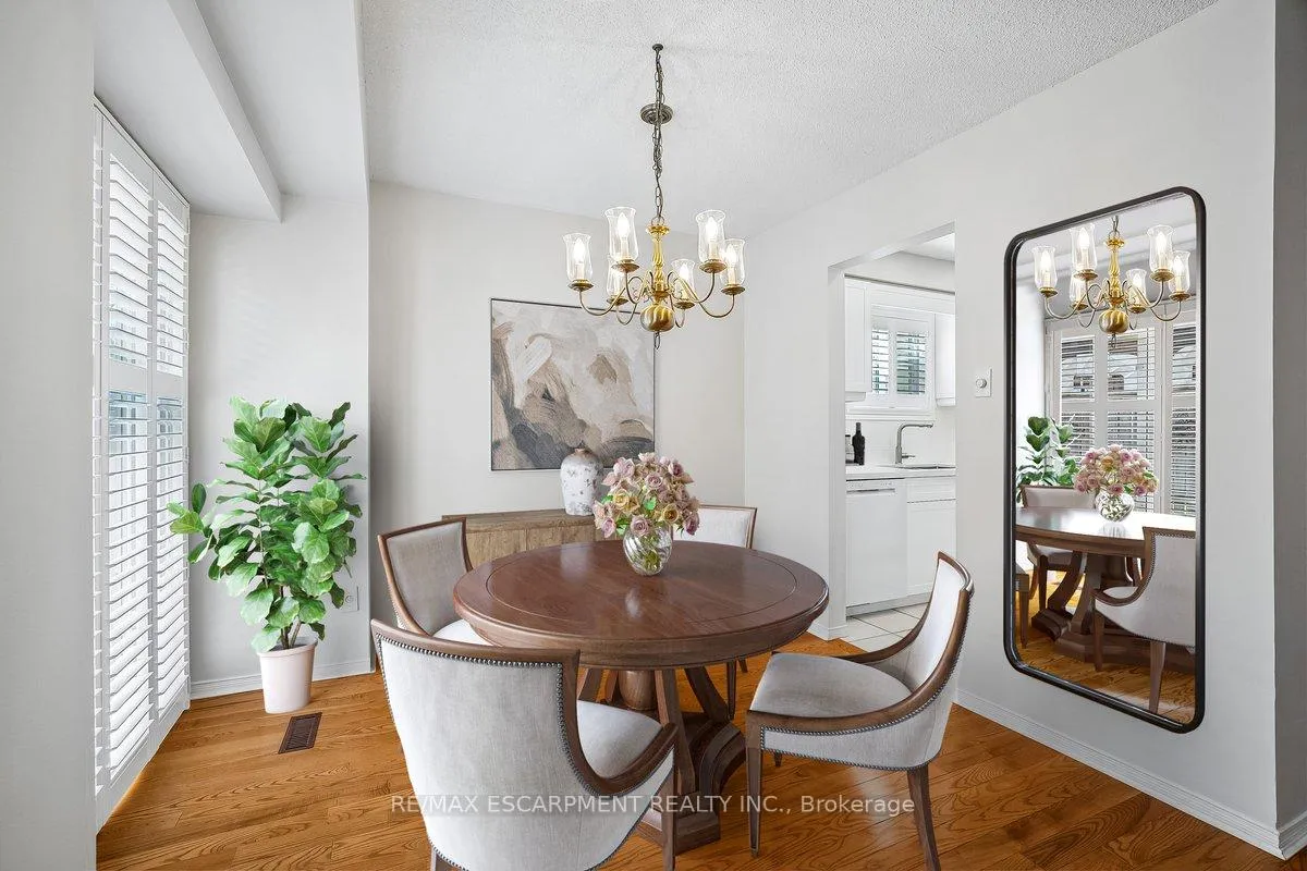 Photo 6 of Unit 30, 5255 Lakeshore Road, Burlington, Appleby — HOMEH