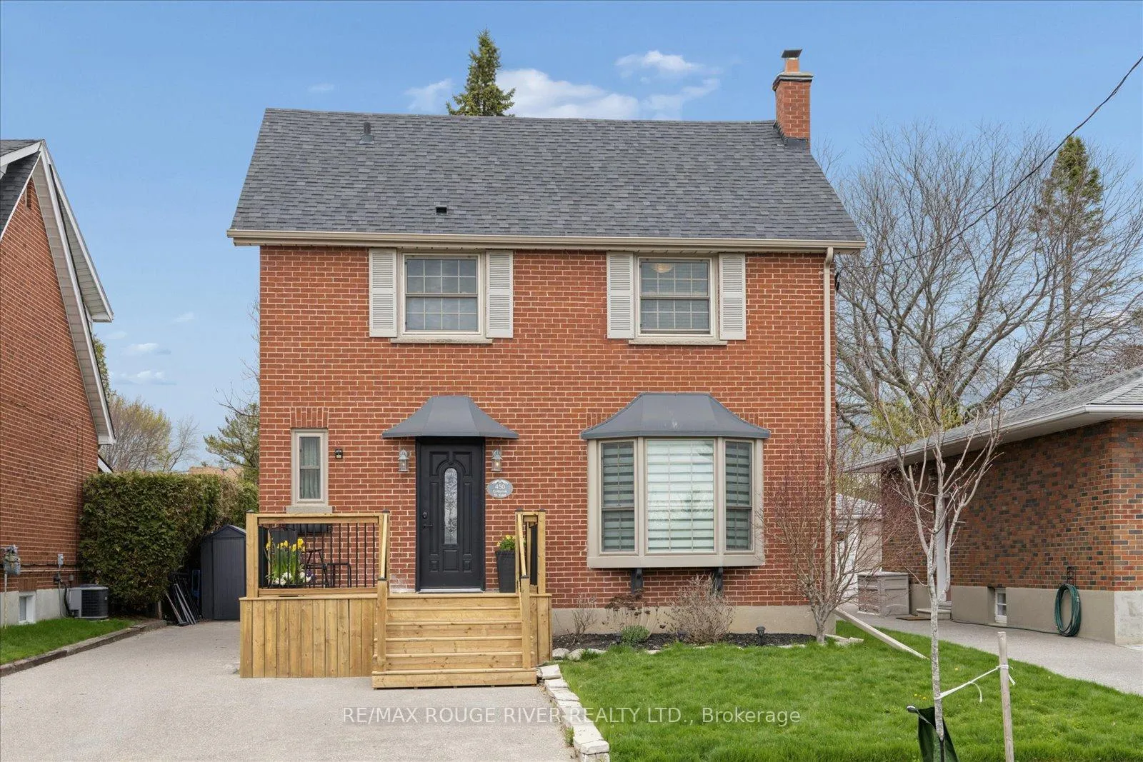 Photo 1 of 450 Colborne Street E, Oshawa, O'Neill — HOMEH