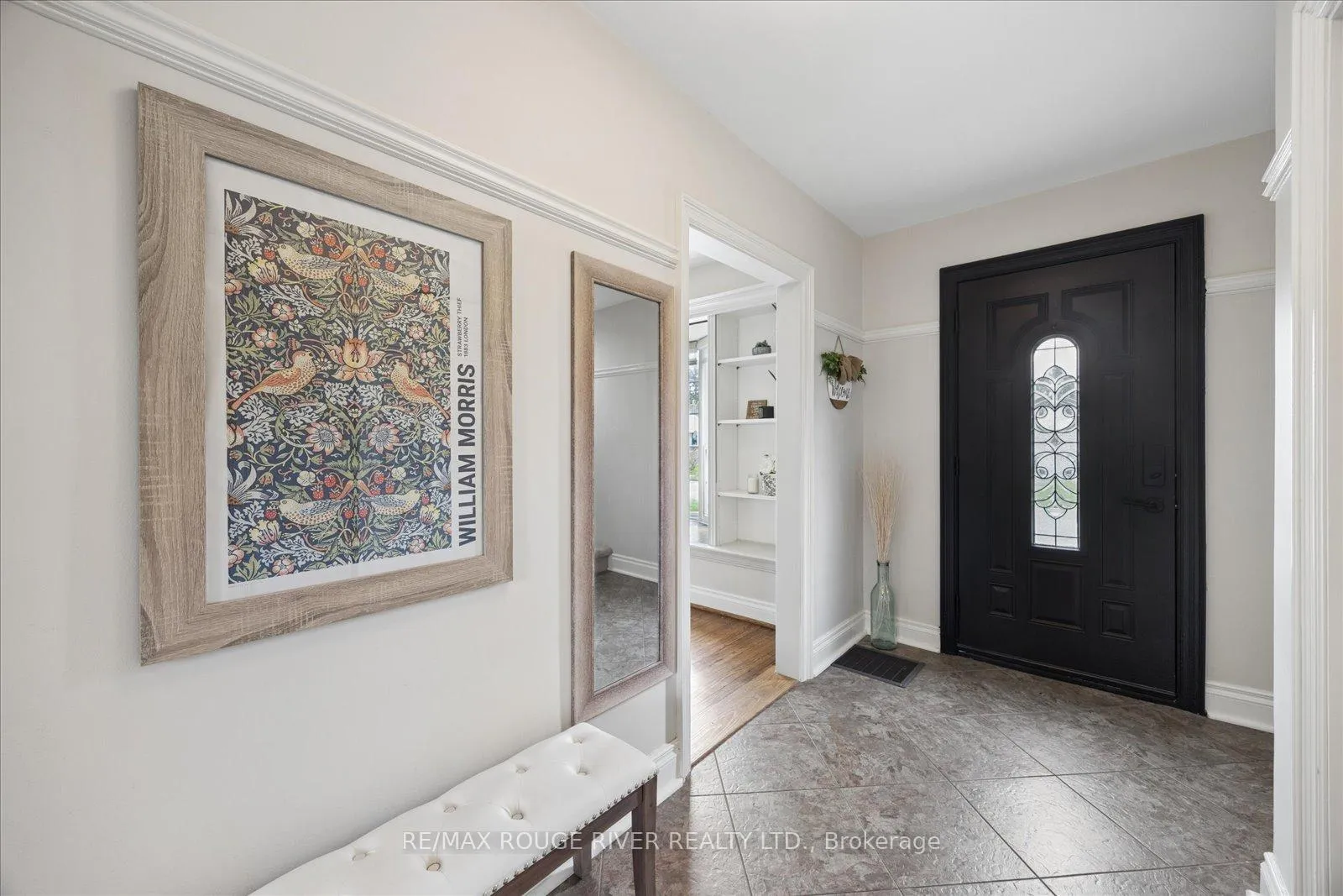 Photo 3 of 450 Colborne Street E, Oshawa, O'Neill — HOMEH