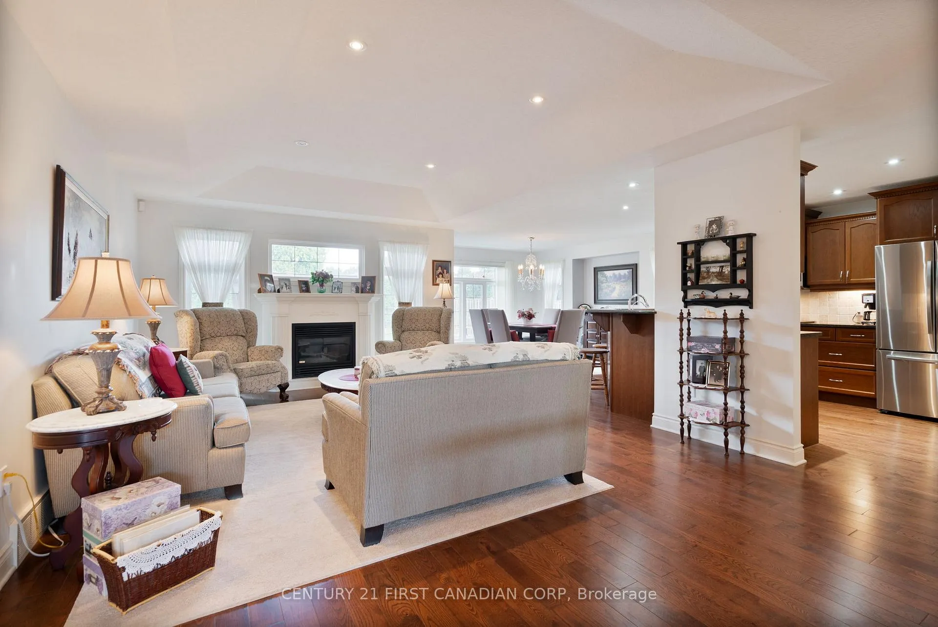 Photo 7 of 363 Darcy Drive, Strathroy-Caradoc, NE — HOMEH