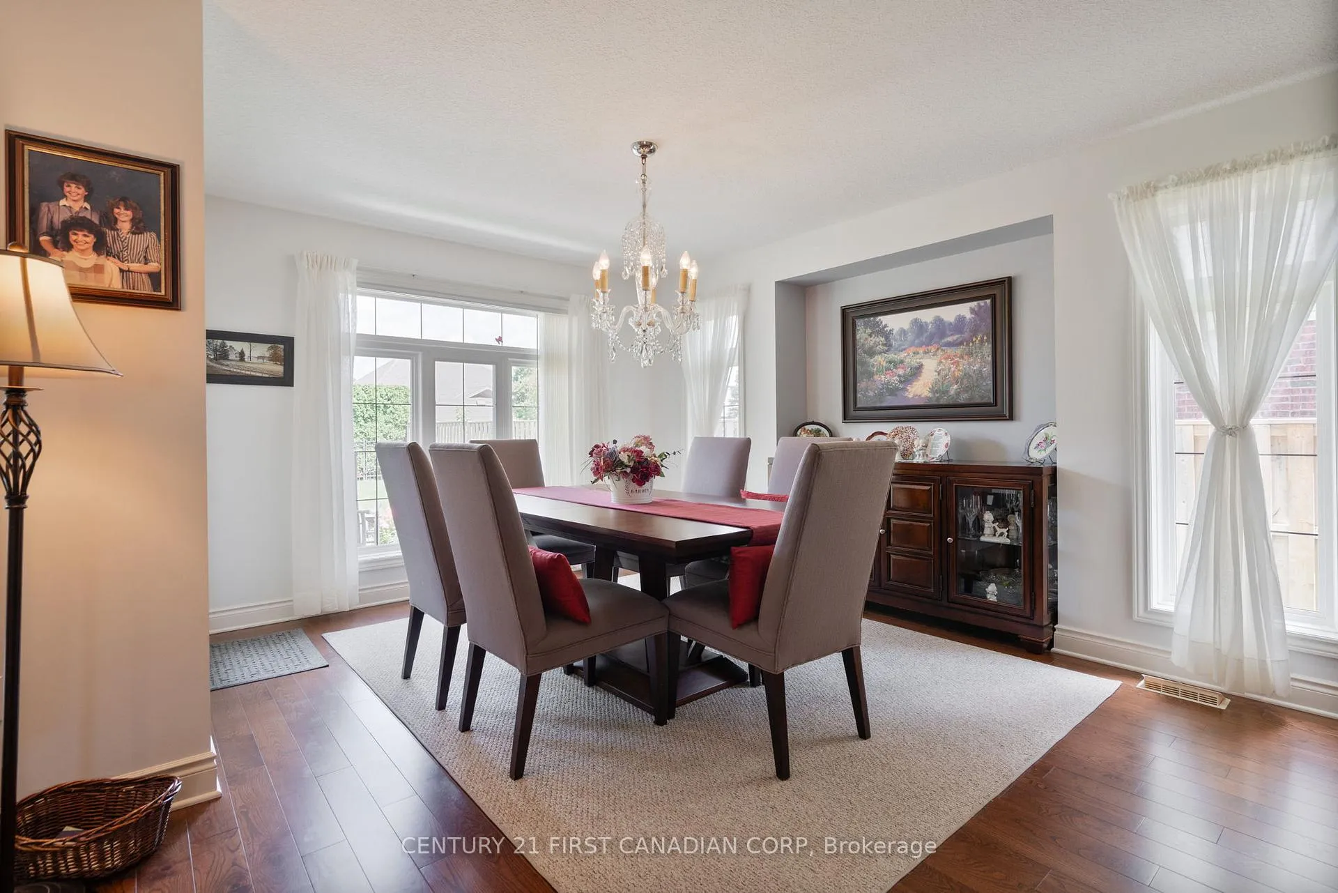 Photo 9 of 363 Darcy Drive, Strathroy-Caradoc, NE — HOMEH
