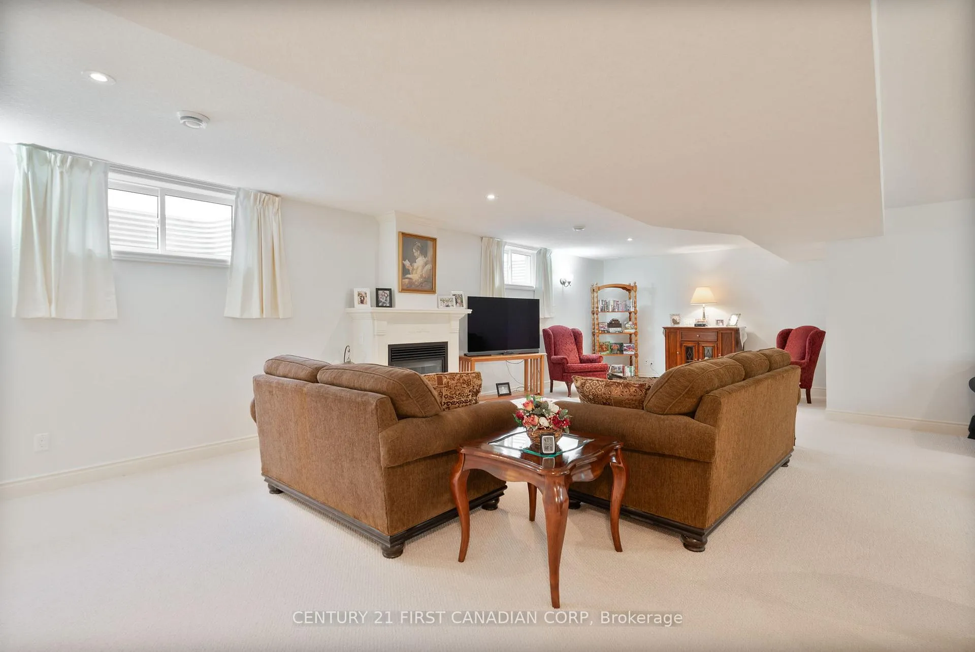 Photo 21 of 363 Darcy Drive, Strathroy-Caradoc, NE — HOMEH