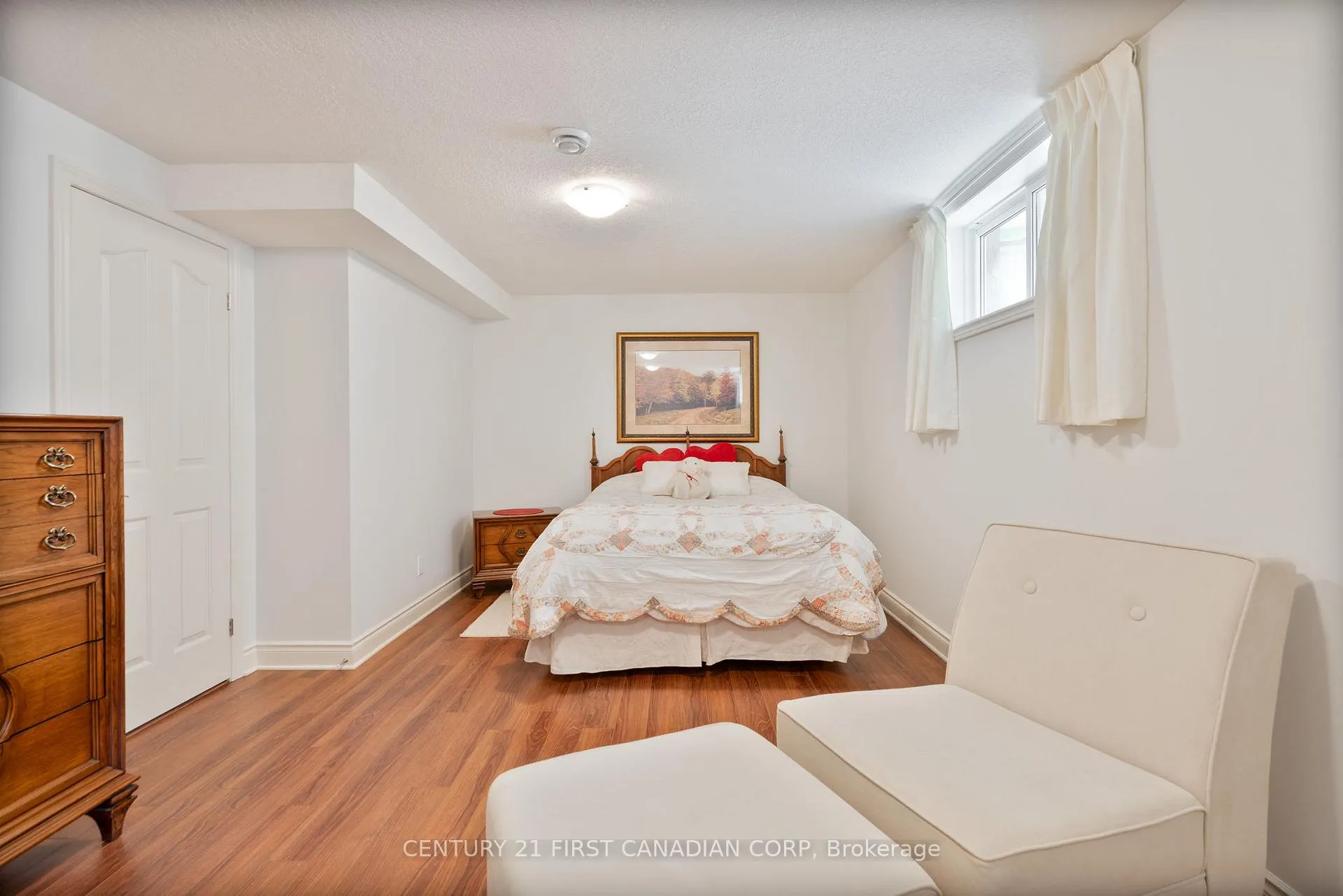 Photo 25 of 363 Darcy Drive, Strathroy-Caradoc, NE — HOMEH