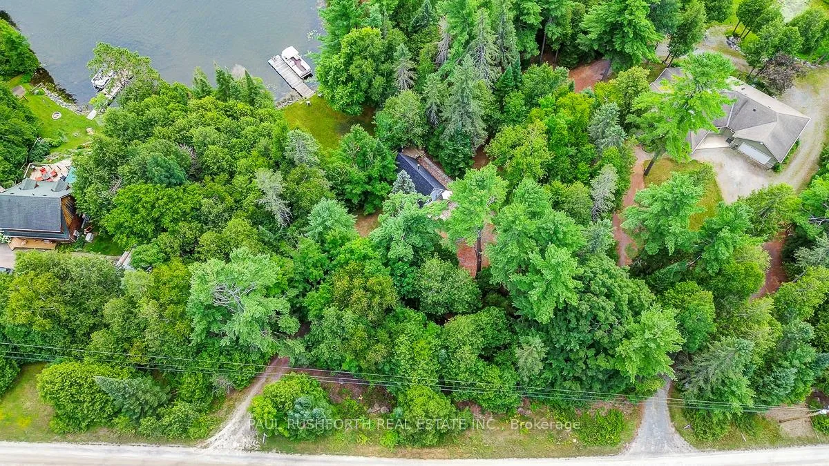 Photo 3 of 1459 Peneshula Road, Lanark Highlands, Lanark Highlands (Darling) Twp — HOMEH