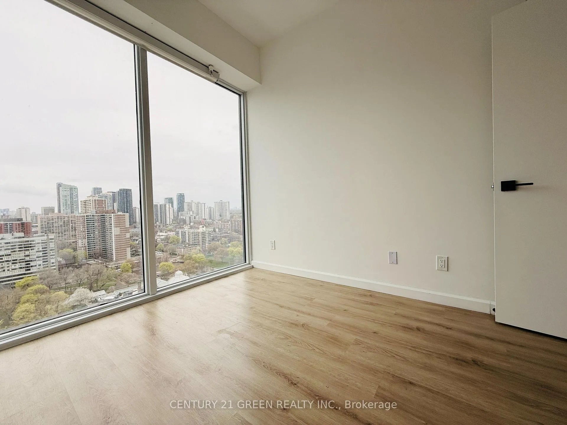 Photo 11 of Unit 2710, 319 Jarvis Street, Toronto, Moss Park — HOMEH