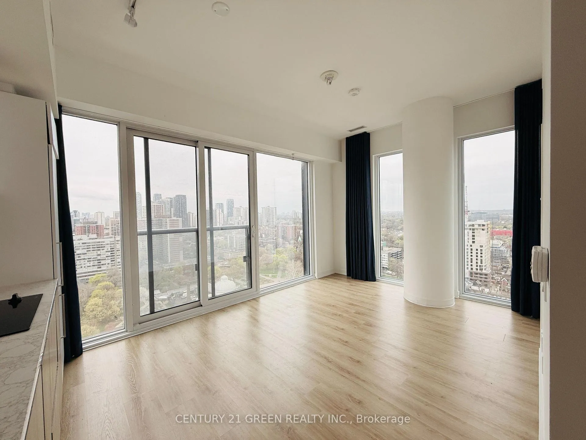 Photo 12 of Unit 2710, 319 Jarvis Street, Toronto, Moss Park — HOMEH
