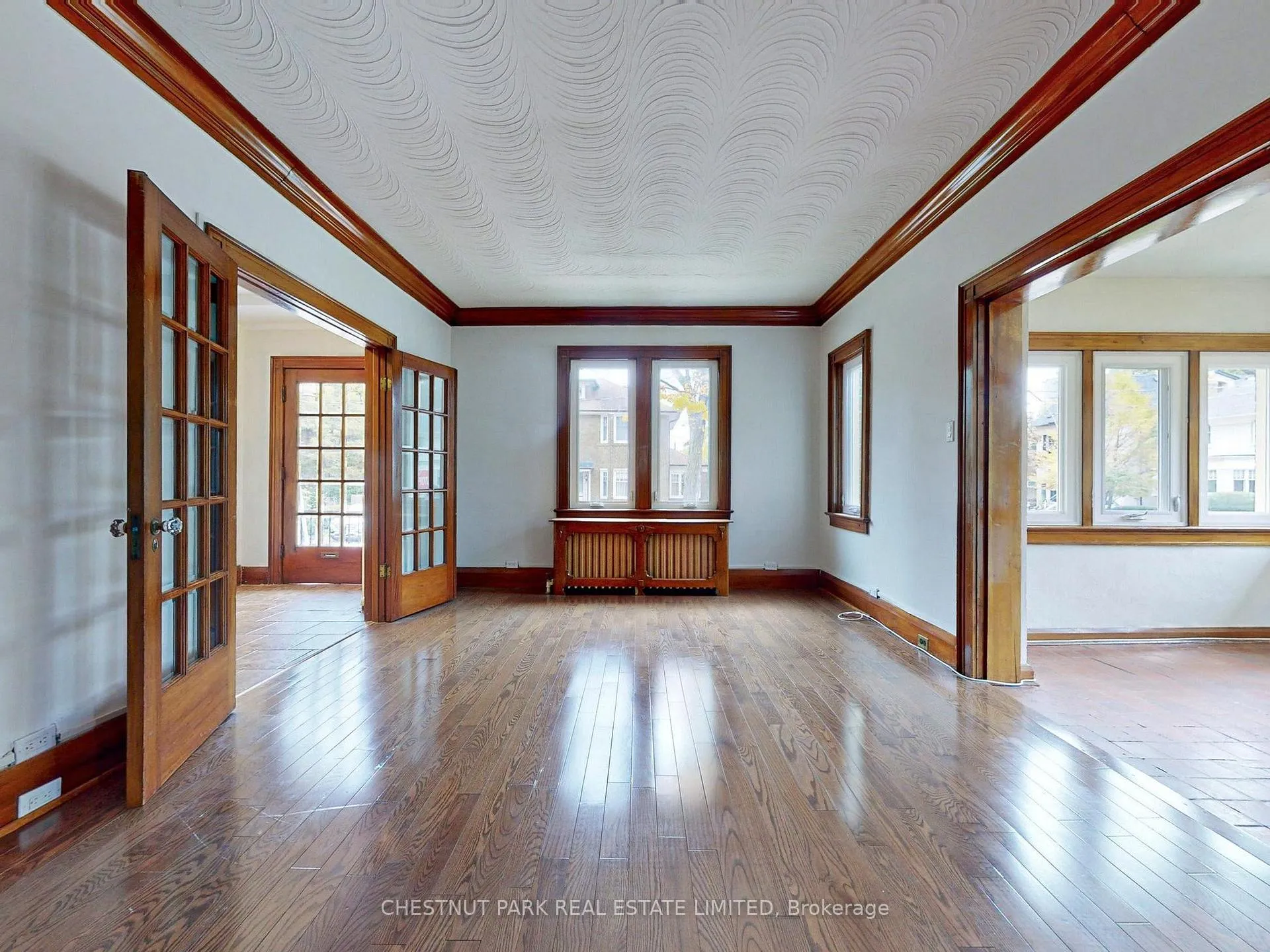 Photo 5 of 114 Colin Avenue, Toronto, Yonge-Eglinton — HOMEH