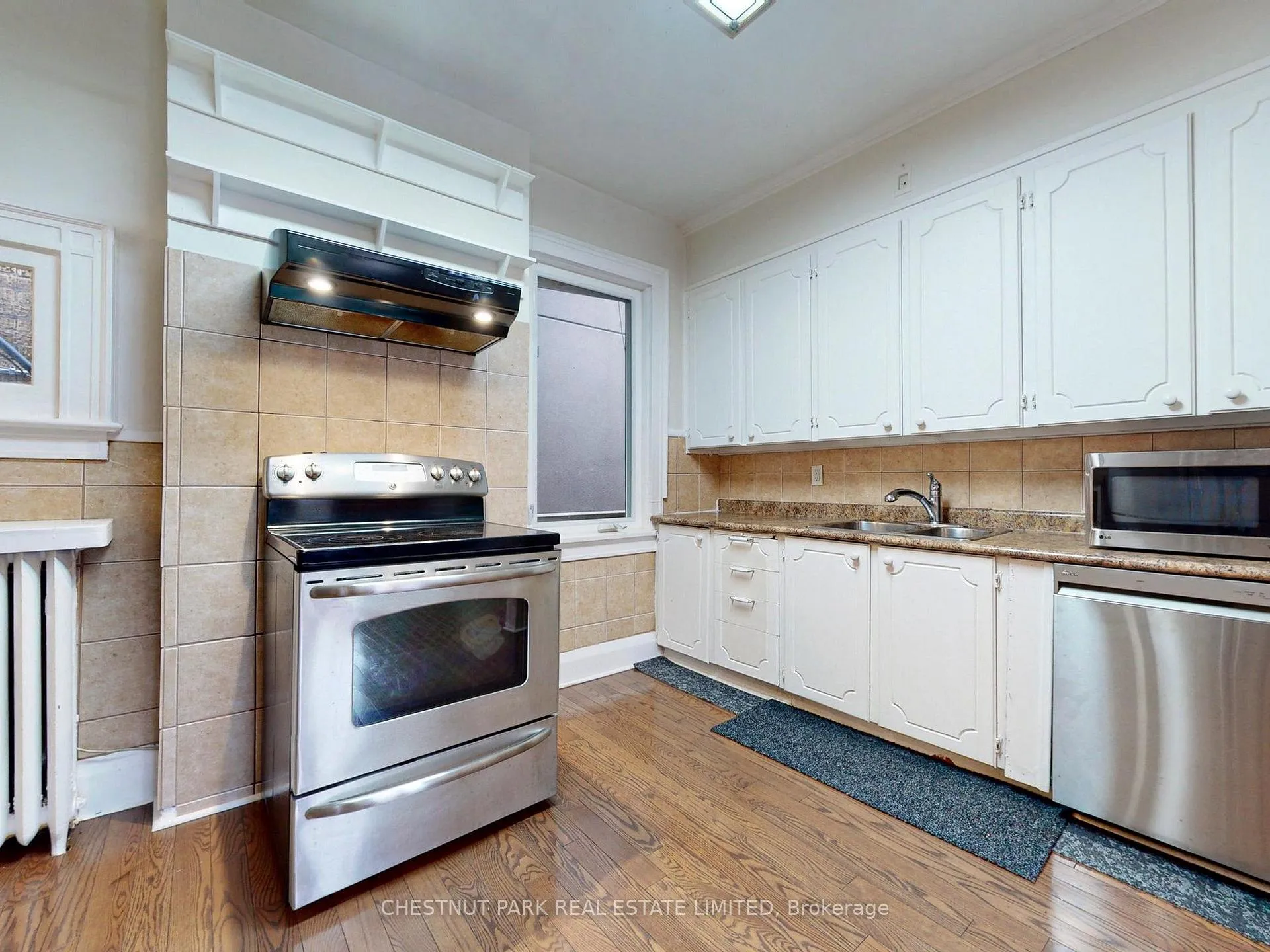 Photo 18 of 114 Colin Avenue, Toronto, Yonge-Eglinton — HOMEH