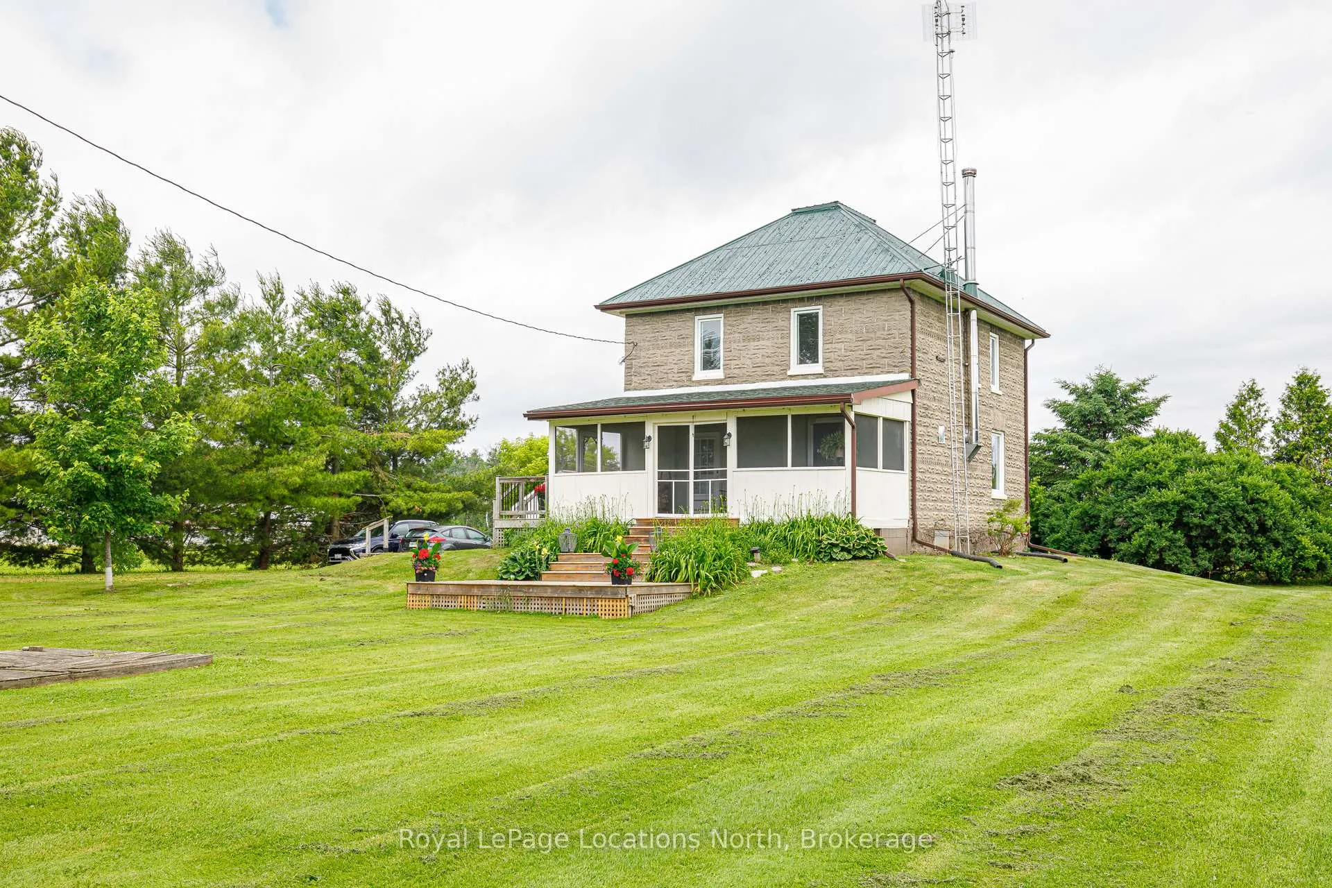 Photo 1 of 5576 Concession Rd 6, Clearview, Rural Clearview — HOMEH