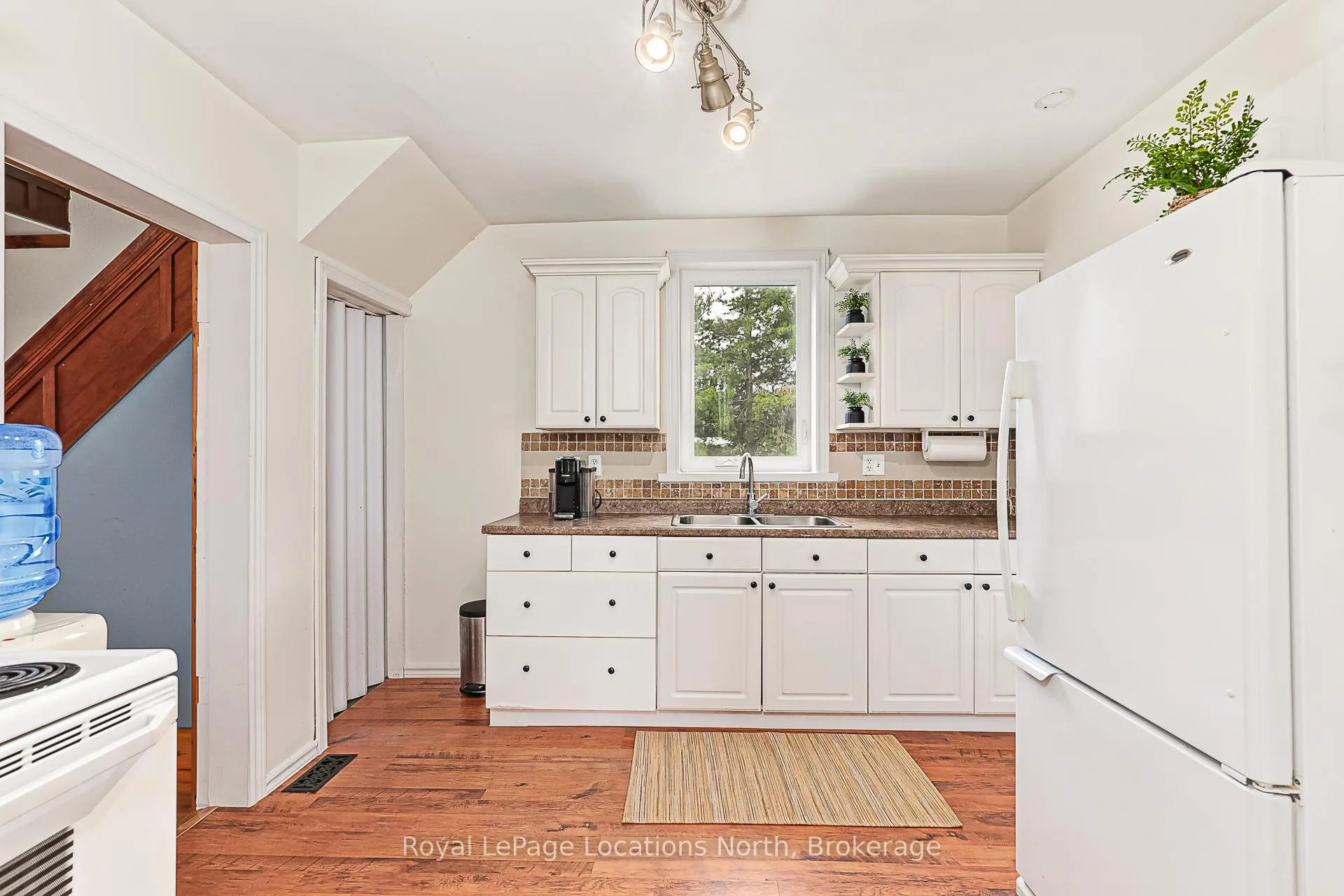 Photo 15 of 5576 Concession Rd 6, Clearview, Rural Clearview — HOMEH