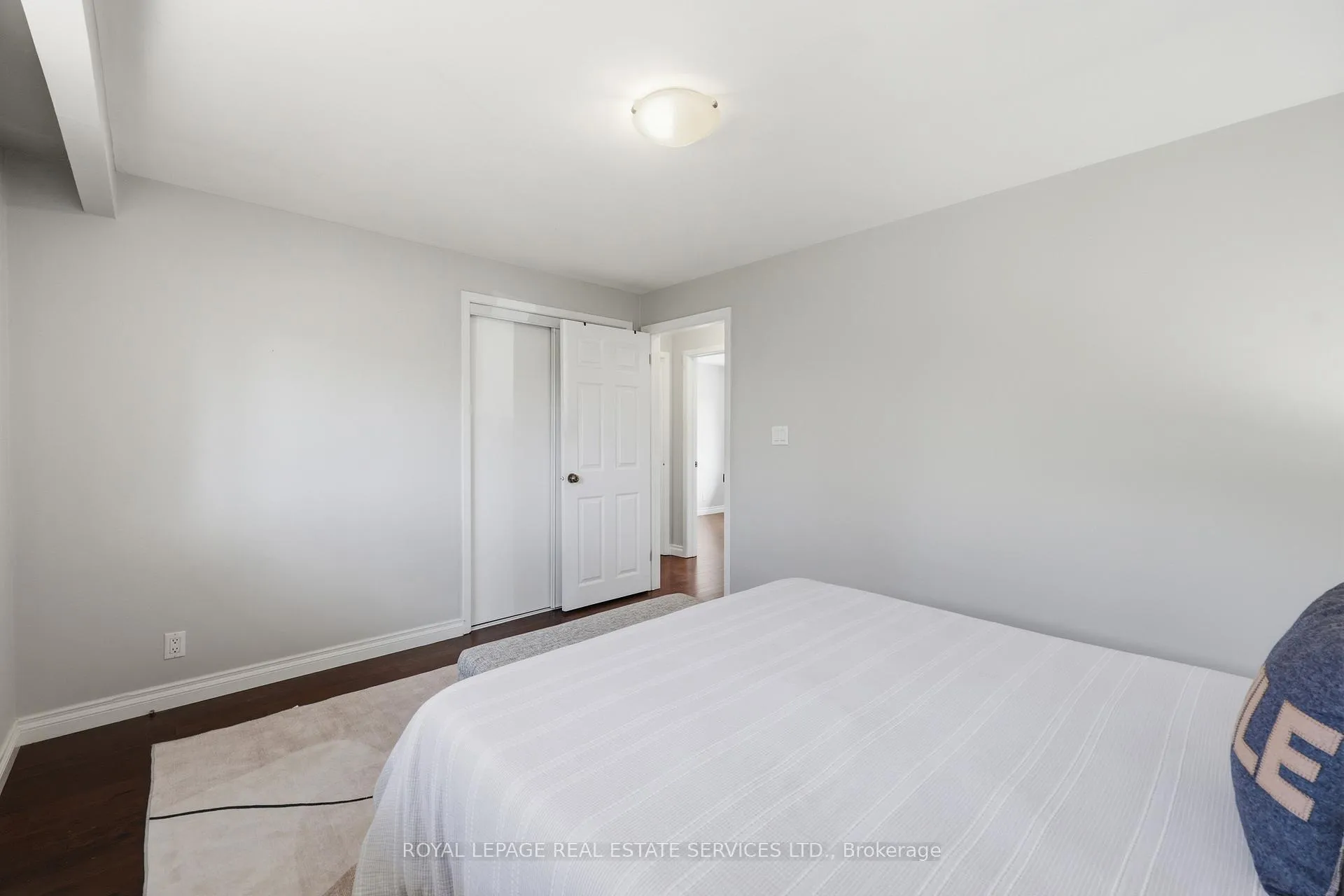Photo 14 of 59 Sewell Drive, Oakville, College Park — HOMEH