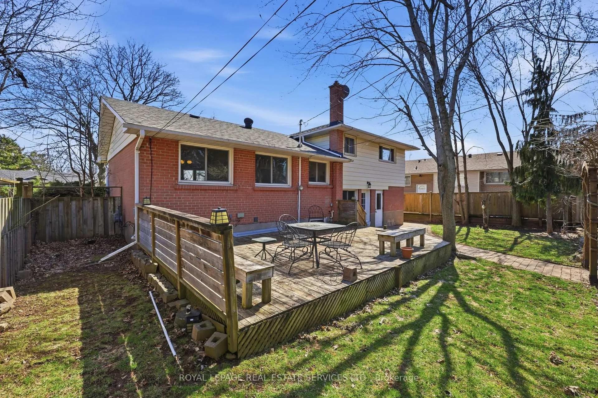 Photo 33 of 59 Sewell Drive, Oakville, College Park — HOMEH