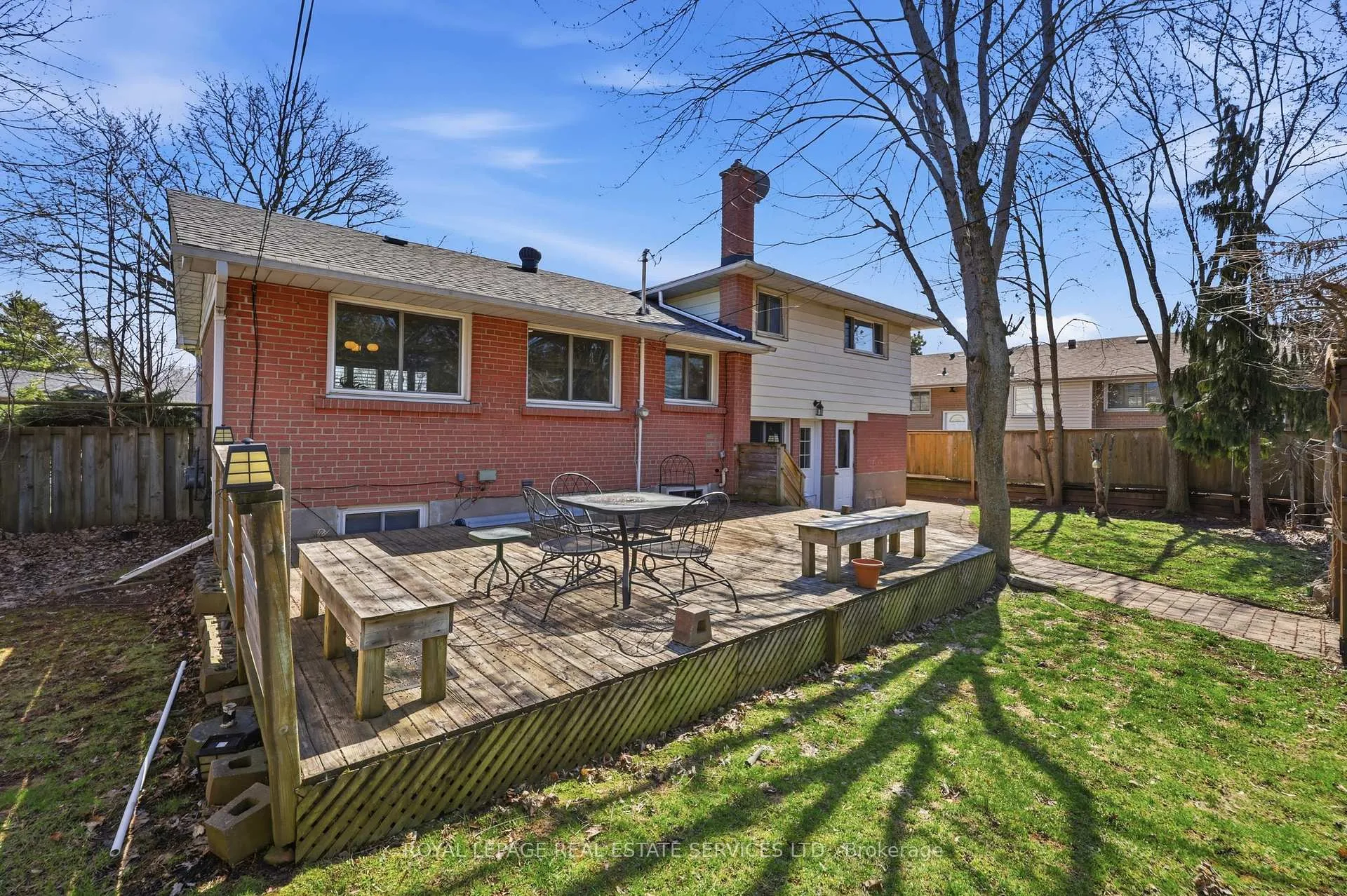 Photo 34 of 59 Sewell Drive, Oakville, College Park — HOMEH