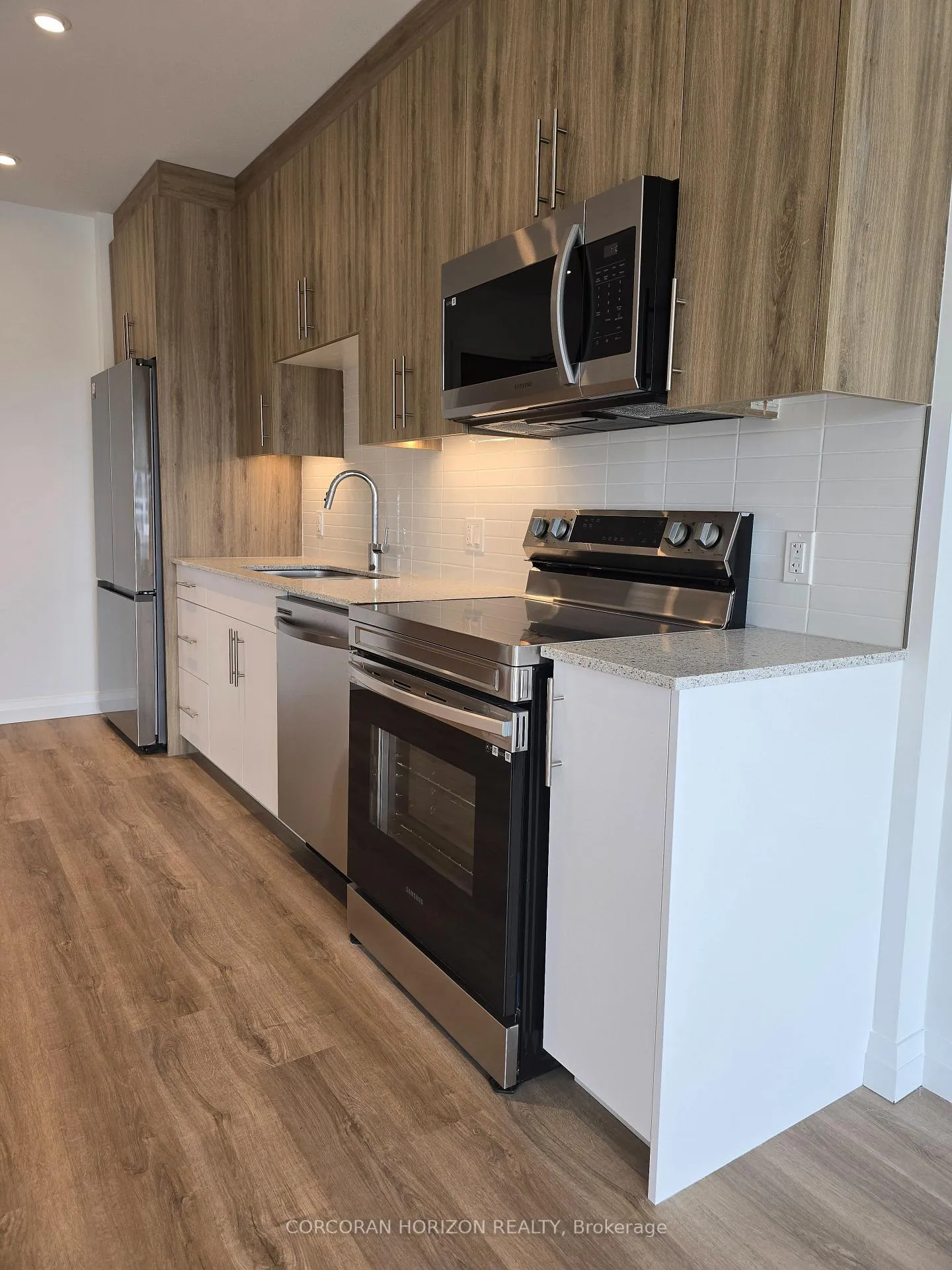 Photo 1 of Unit 616, 525 New Dundee Road, Kitchener — HOMEH
