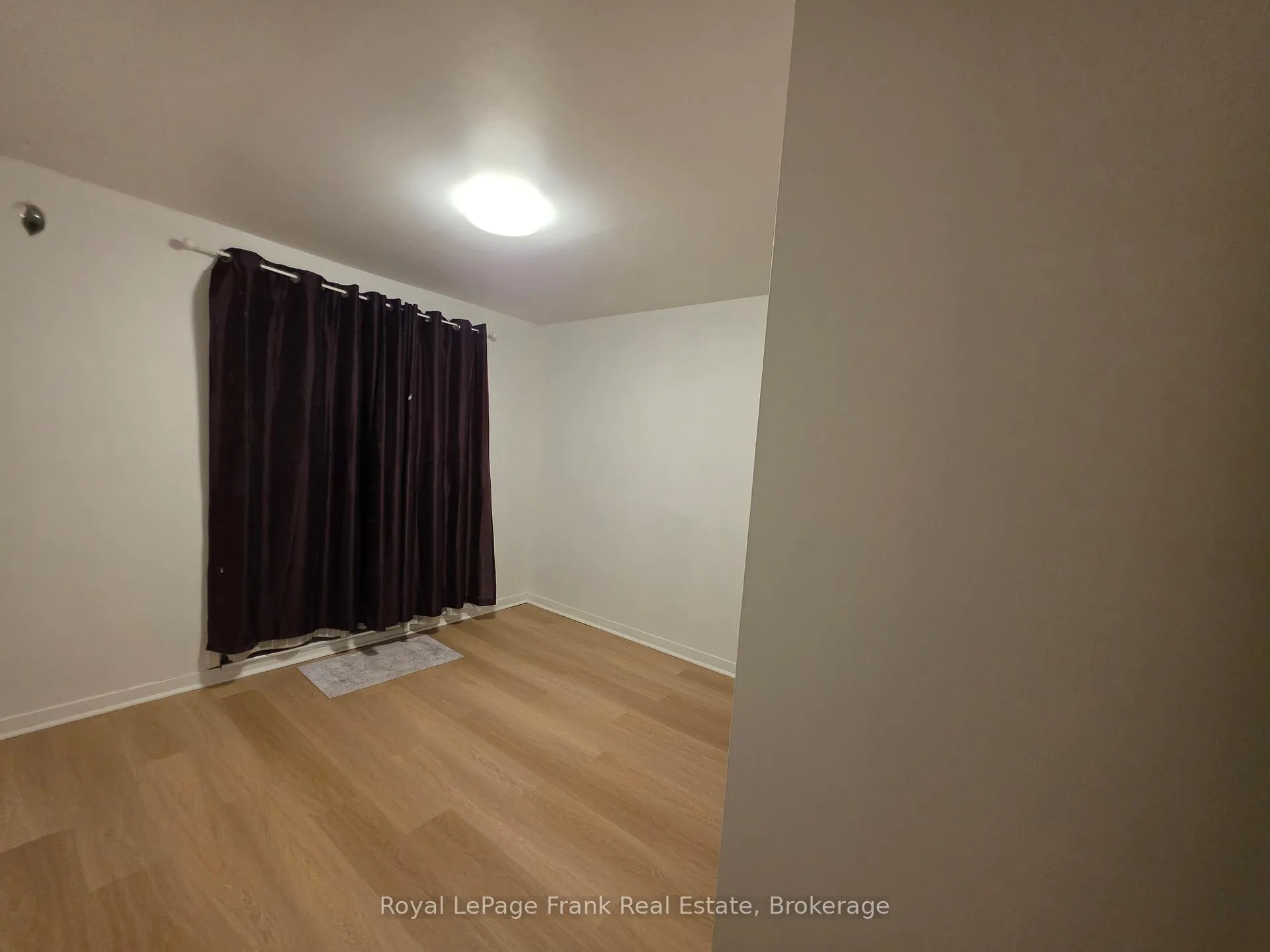 Photo 8 of 813 Zator Avenue, Pickering, Bay Ridges — HOMEH
