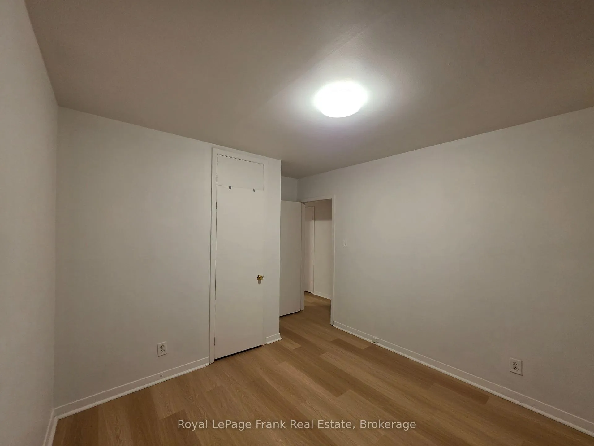 Photo 9 of 813 Zator Avenue, Pickering, Bay Ridges — HOMEH